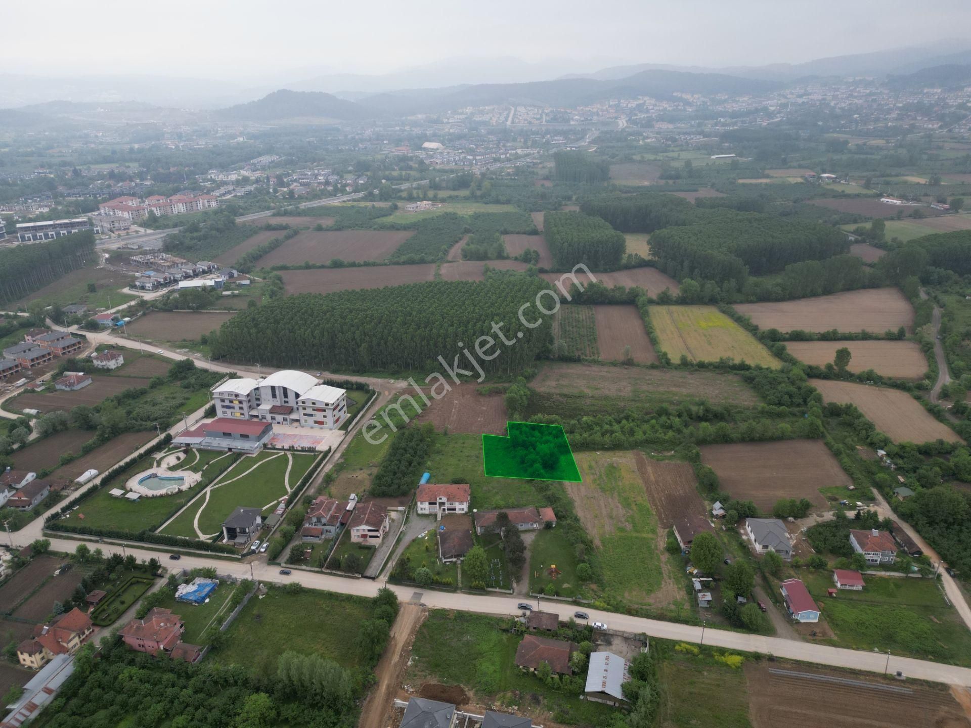 Düzce Merkez Yahyalar Satılık Konut İmarlı 'EPA UĞURDAN YAHYALARDA VİLLA YAPIMINA UYGUN KAT KARŞILIĞI ARSA'