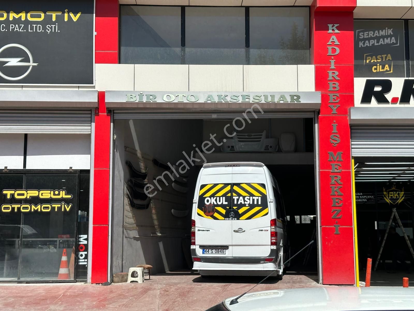 Yeşilyurt Çavuşoğlu Satılık Dükkan & Mağaza  CB SAFİR'den ESKİ SANAYİ BÖLGESİ'nde 90 m2 SATILIK İŞ YERİ