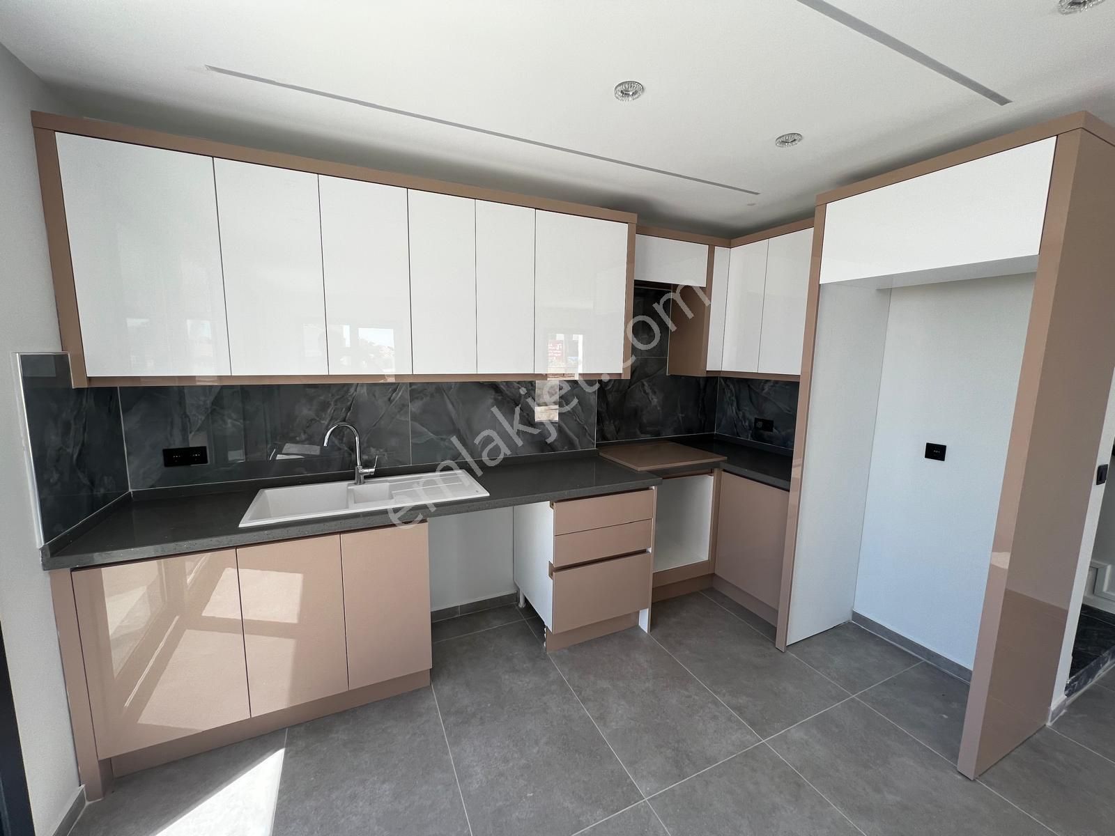 Didim Hisar Mahallesi Satılık 3+1 Bahçeli Müstakil Villa - Görsel 8