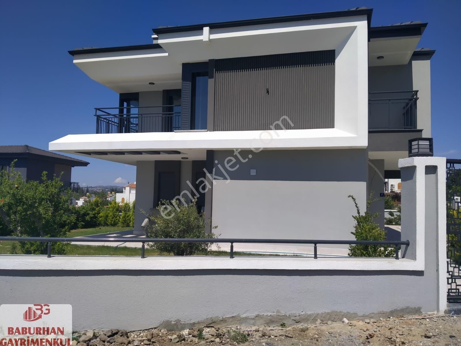 Kuşadası Güzelçamlı Satılık Villa  GÜZELÇAMLIDA SATILIK 3+1 MÜSTAKİL HAVUZLU VİLLA