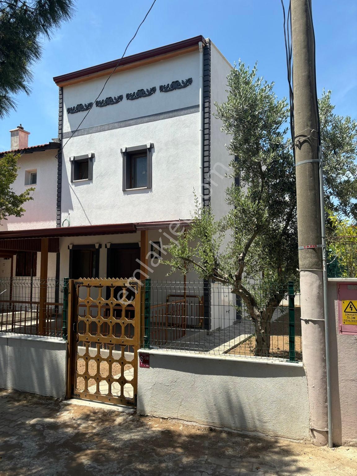 Ayvalık Altınova Satılık Daire Sahibinden villa