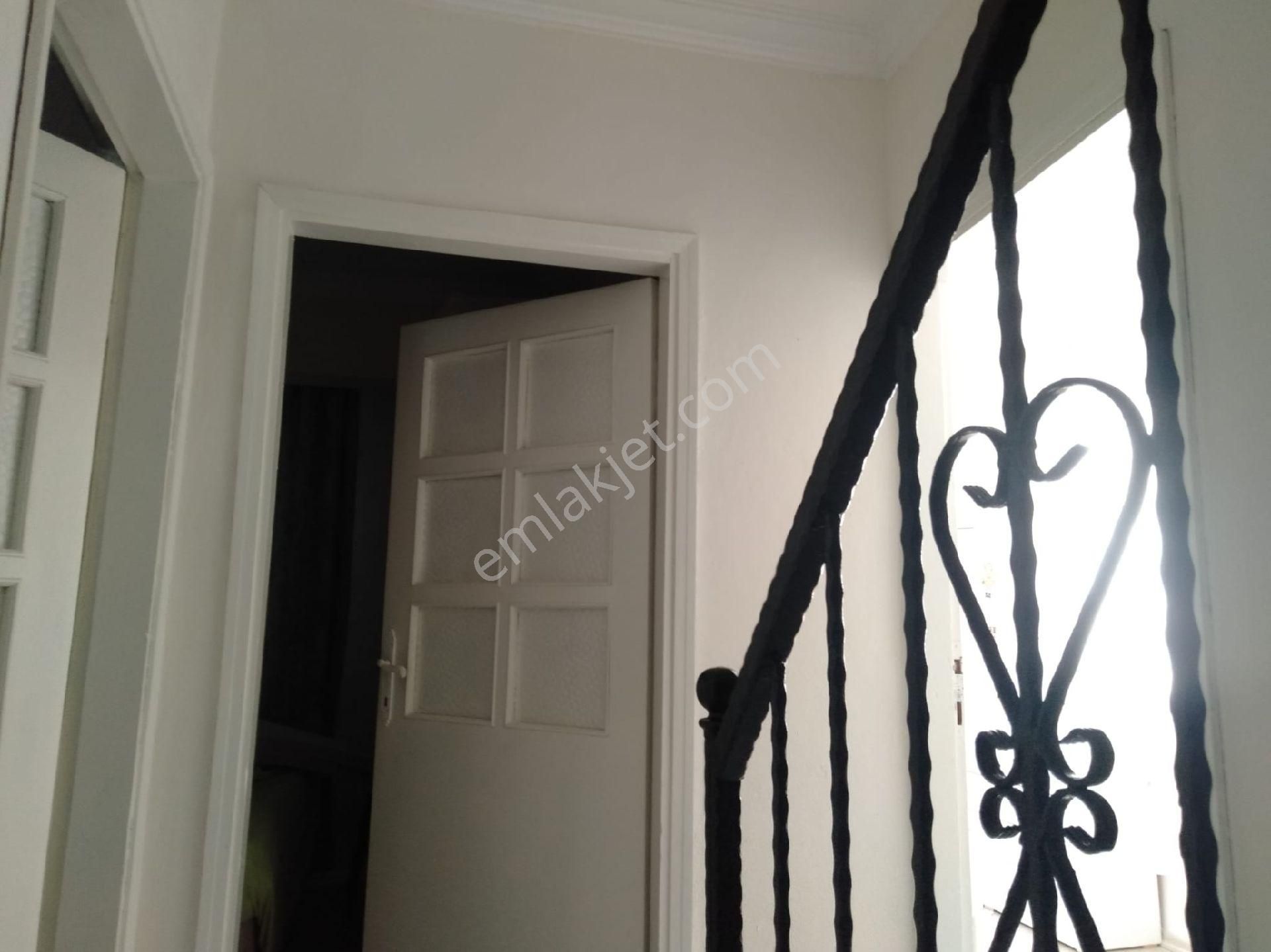 Dikili Cumhuriyet Mahallesinde Satılık Dublex Villa - Görsel 10