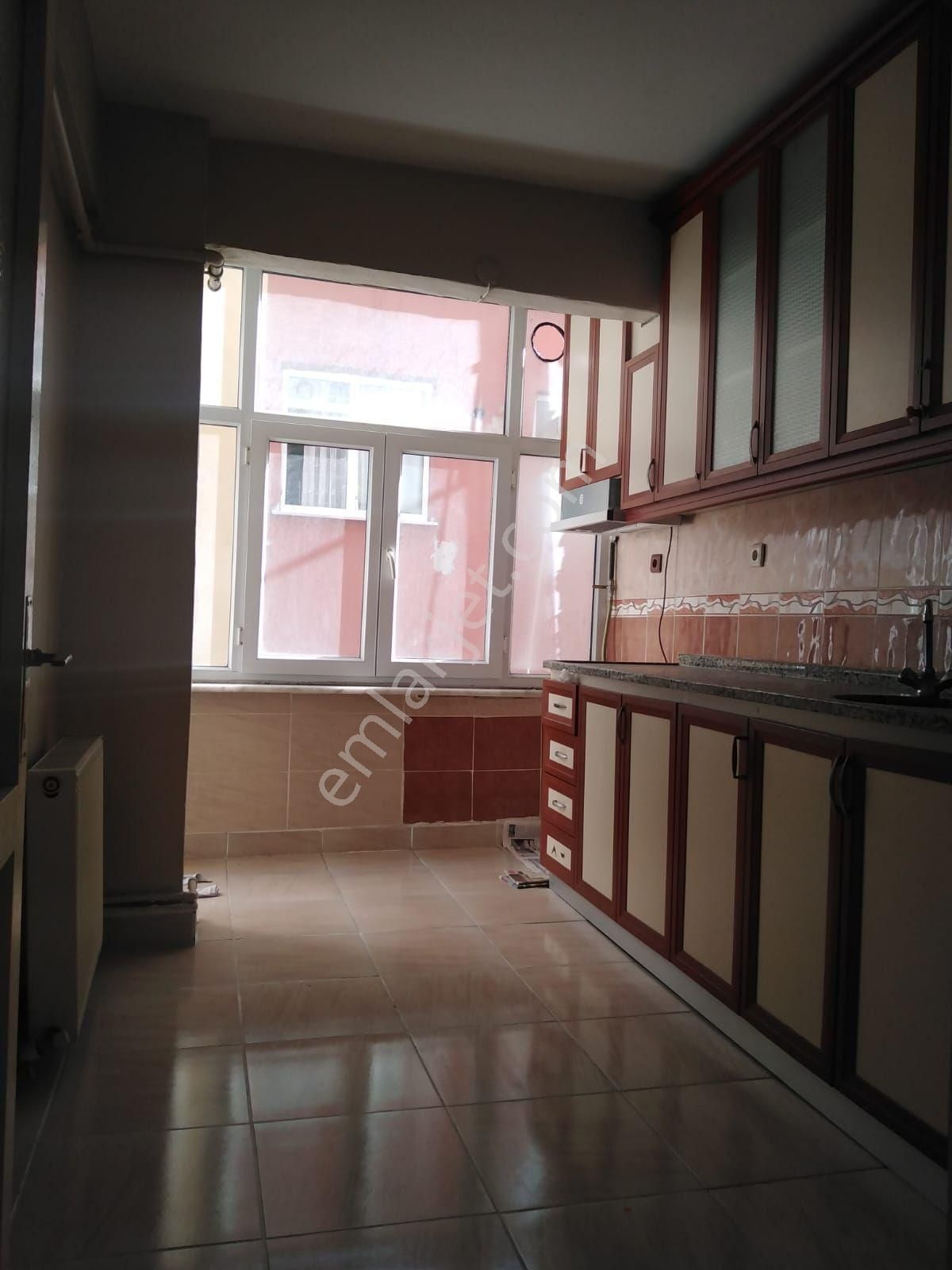 Bahçelievler Hürriyet Kiralık Daire ŞİMAL EMLAKTAN KİRALIK DAİRE 