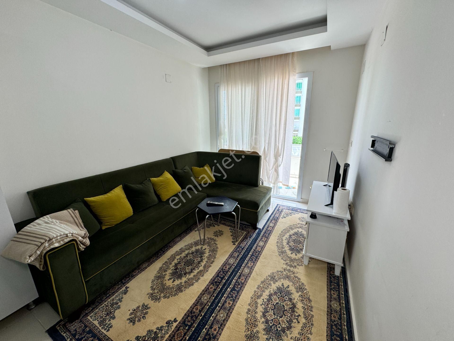 Yenişehir Çiftlikköy Satılık Daire YENİŞEHİR ÜNİVERSİTE CADDESİ MİNOLA SİTESİNDE 1+1 EŞYALI SATILIK DAİRE 