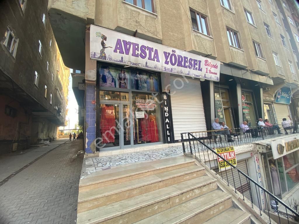 Bağlar Mevlana Halit Satılık Dükkan & Mağaza  GRAND GROUP GAYRİMENKUL'DEN CEZAEVİ ÜST KÖŞE'DE SATILIK DÜKKAN