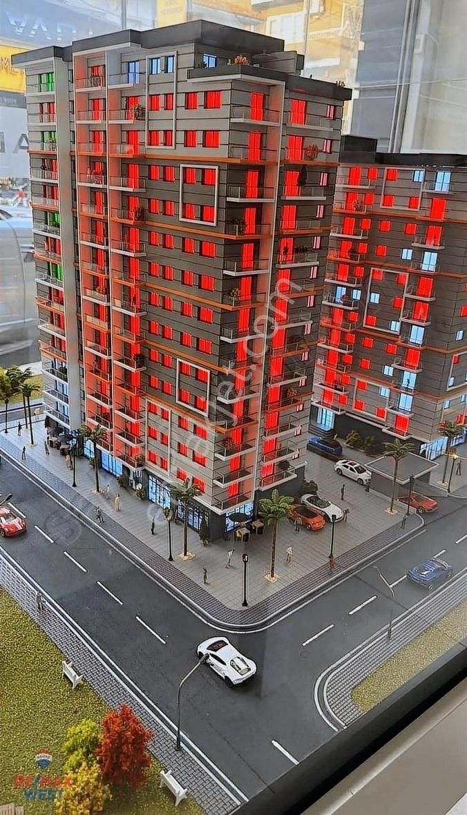 Bornova Barbaros Satılık Daire BORNOVA MERKEZDE DENİZ MANZARALI FIRSAT DAİRE