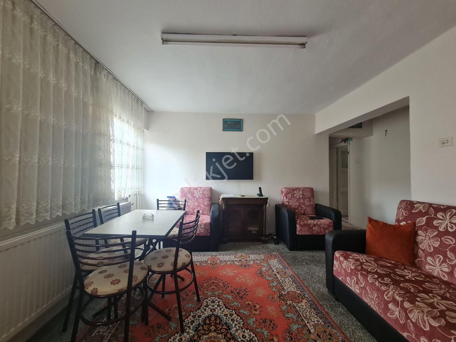 Keçiören Bağlarbaşı Kiralık Daire  KEÇİÖREN BAĞLARBAŞI METROYA YAKIN EŞYALI 2+1 KİRALIK DAİRE