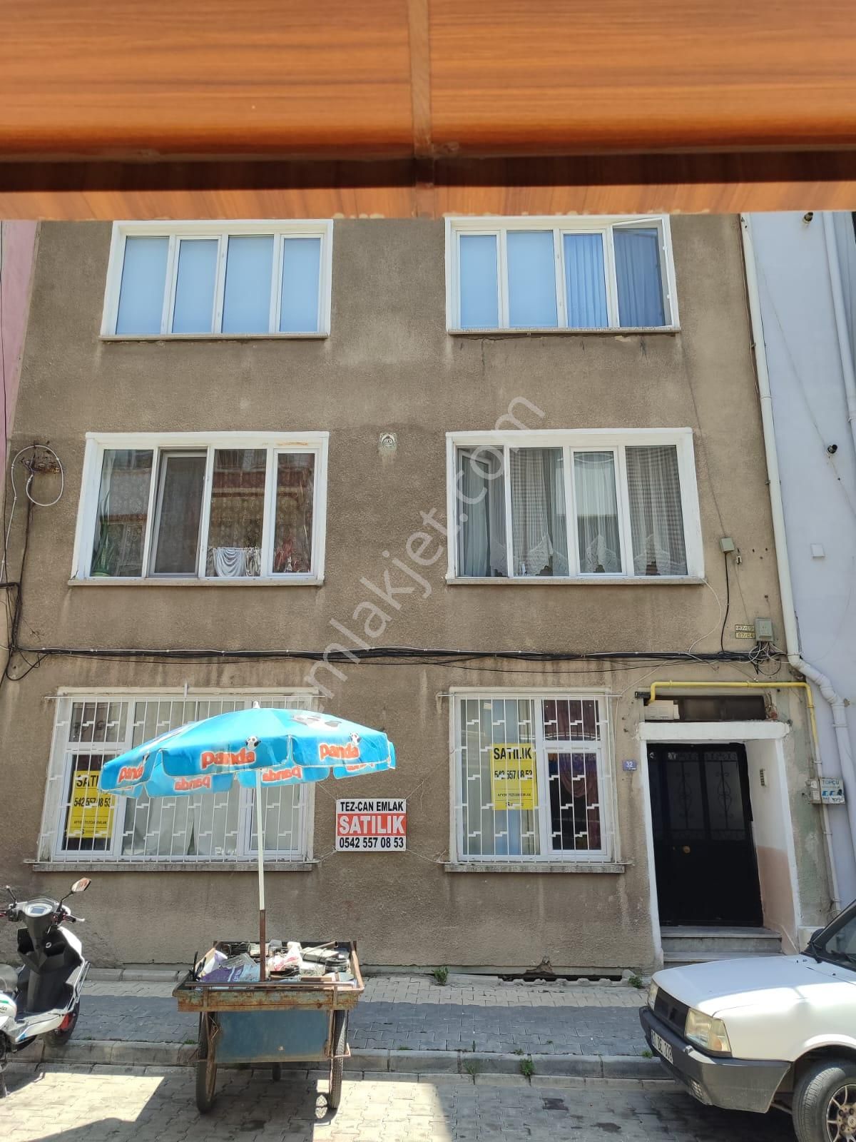 Afyonkarahisar Merkez Marulcu Satılık Daire  AFYON TEZCAN EMLAKTAN 3+1 MARULCU MAHALLESİ SATILIK DAİRE