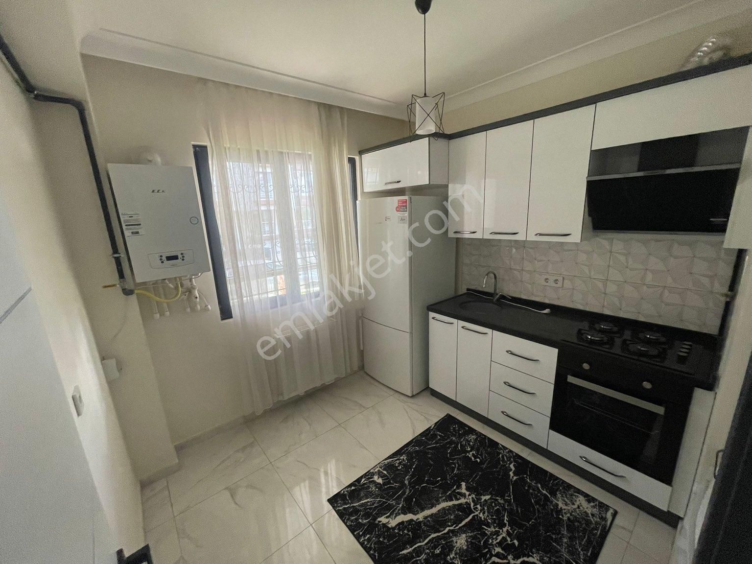 Çankaya Aşıkpaşa Kiralık Daire  ÇANKAYA AŞIK PAŞA MAHALLESİNDE EŞYALI 2+1 KİRALIK DAİRE