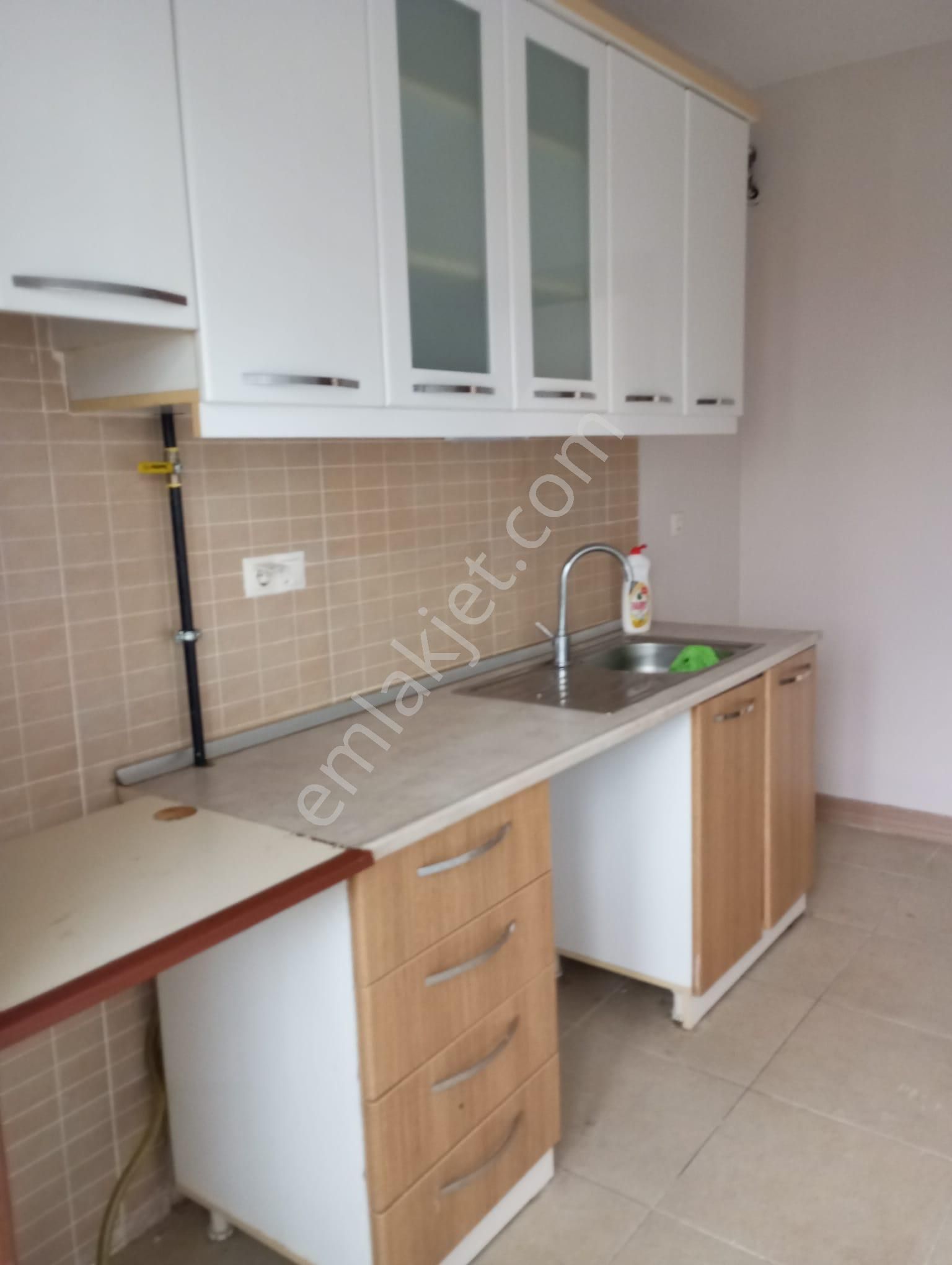 Beyşehir Avşar Satılık Daire  BEYŞEHİR AVŞAR MAH 2 ETAP TOKİDE SATILIK BAKIMLI DAİRE