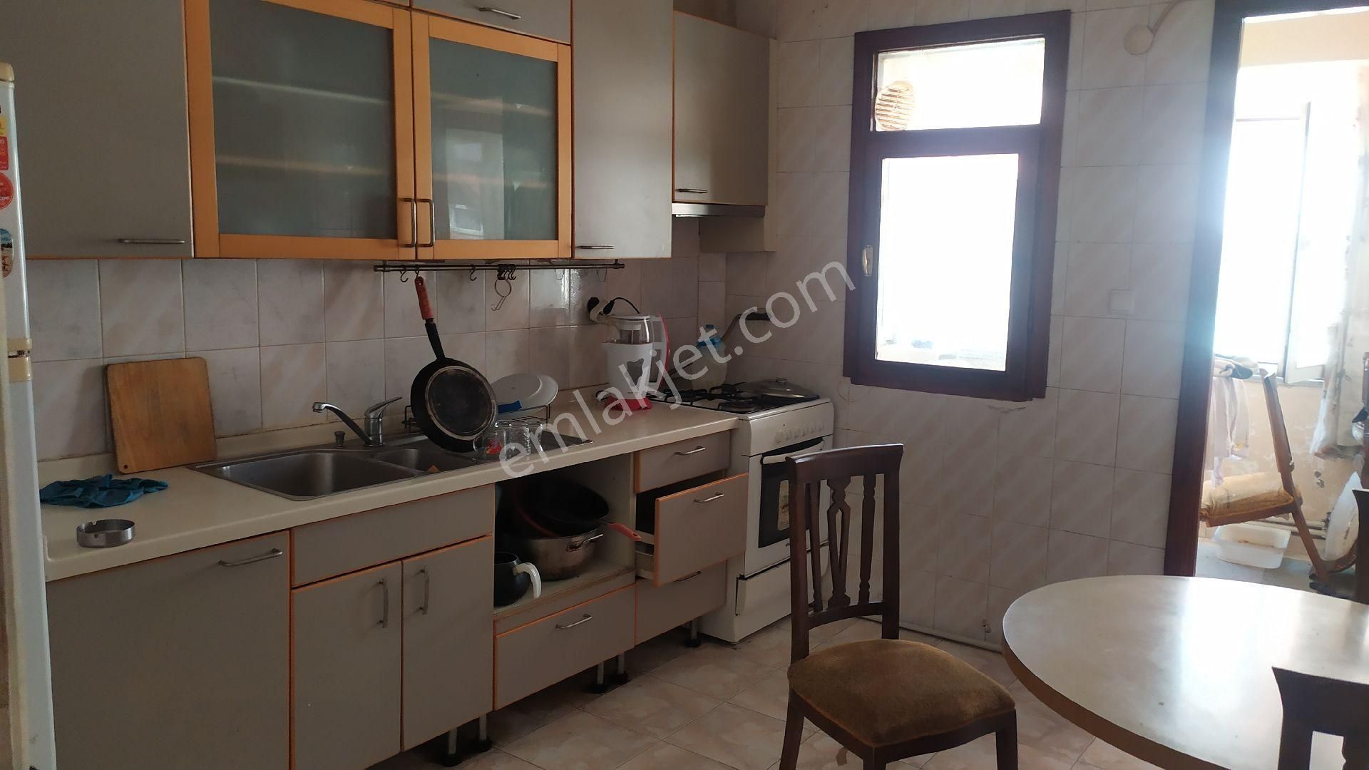 Maltepe Fındıklı Kiralık Daire Yabancıya bekara Uygun 3+1 eşyalı 