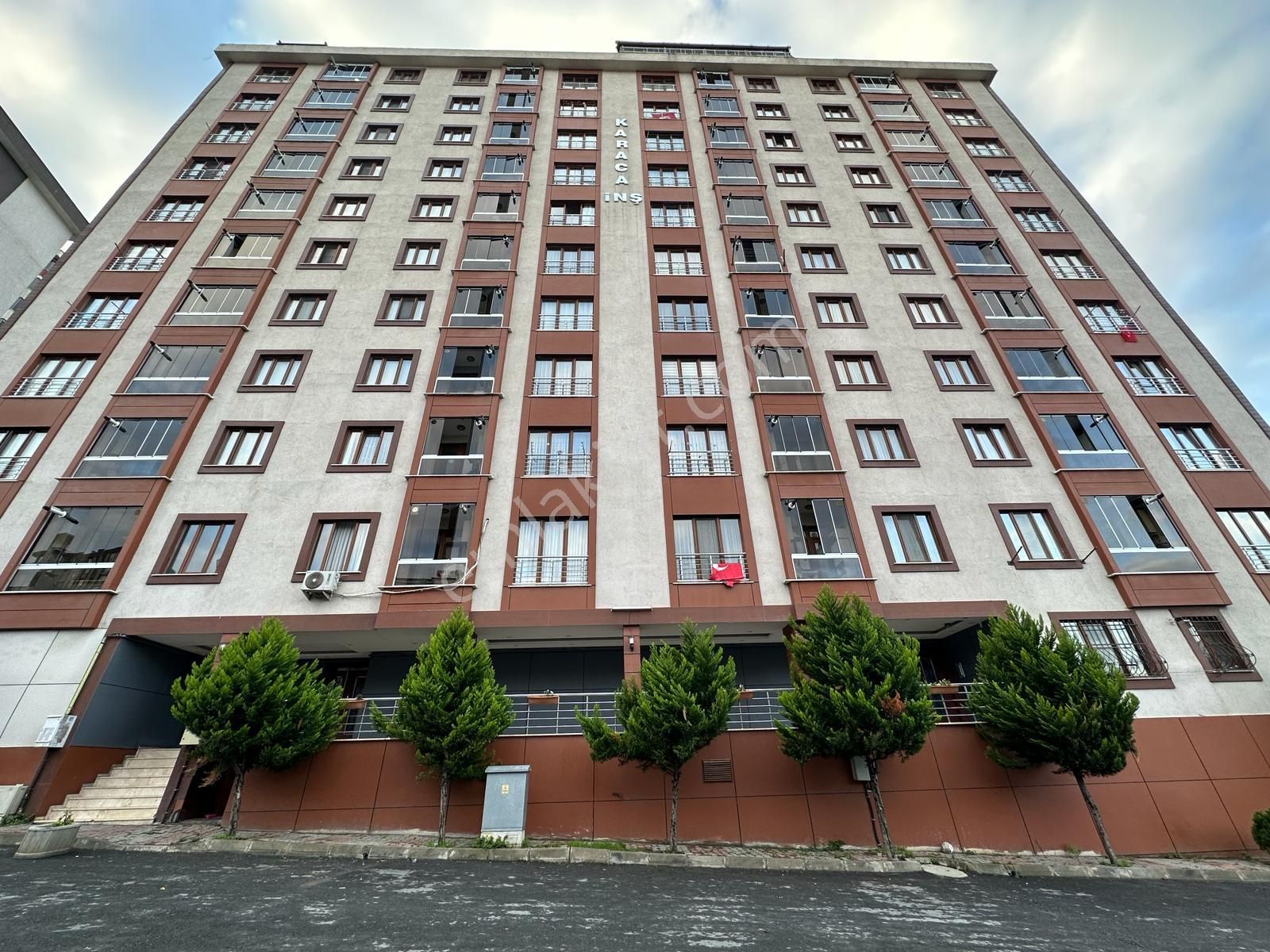 Eyüpsultan Alibeyköy Satılık Daire ALİBEYKÖY VADİ PARK EVLERİNDE 2+1 SATILIK DAİRE 