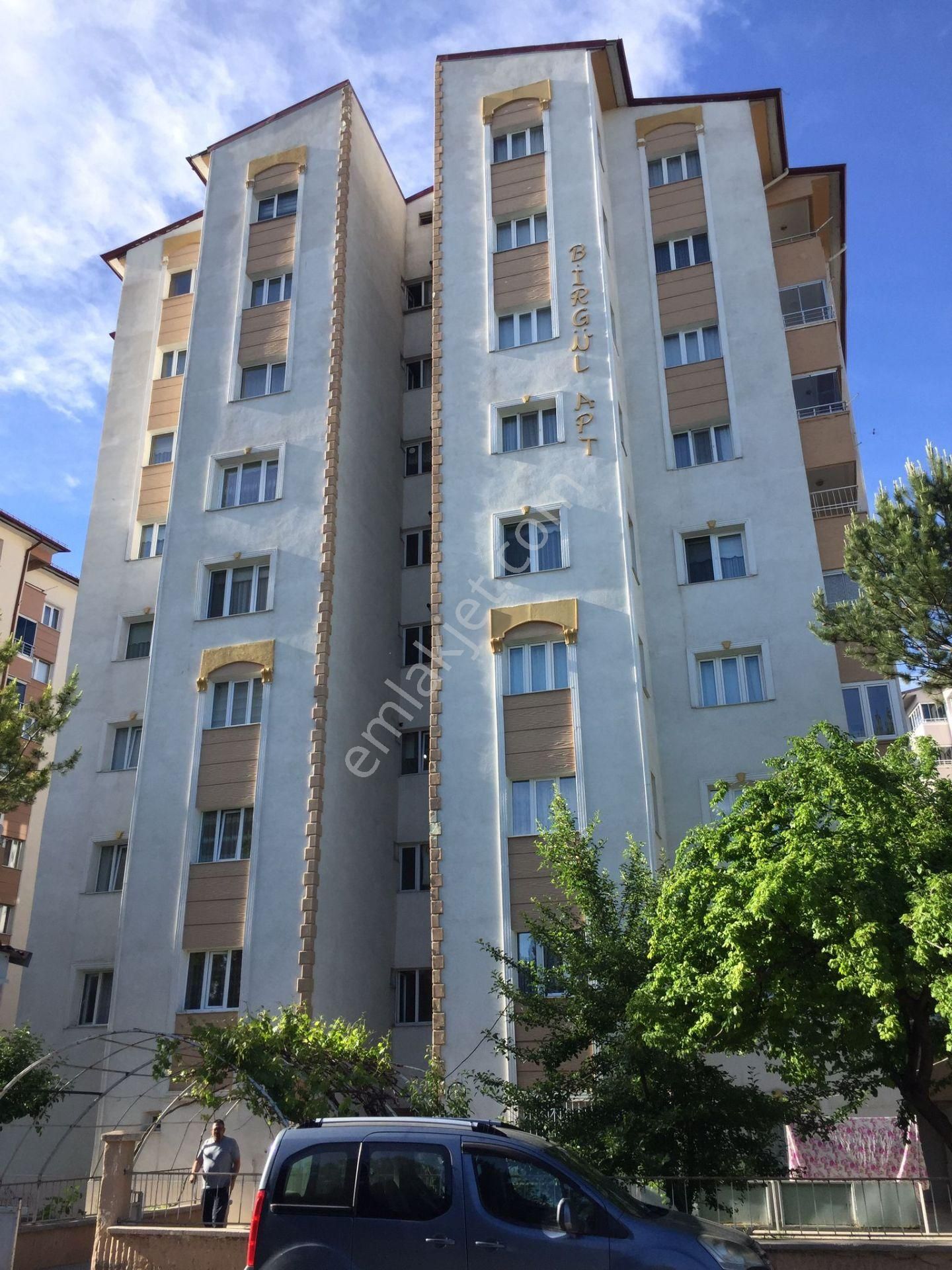 Sivas Merkez Yenişehir Satılık Daire  Efe Emlak'tan Yenişehir'de Satılık 2+1 Daire