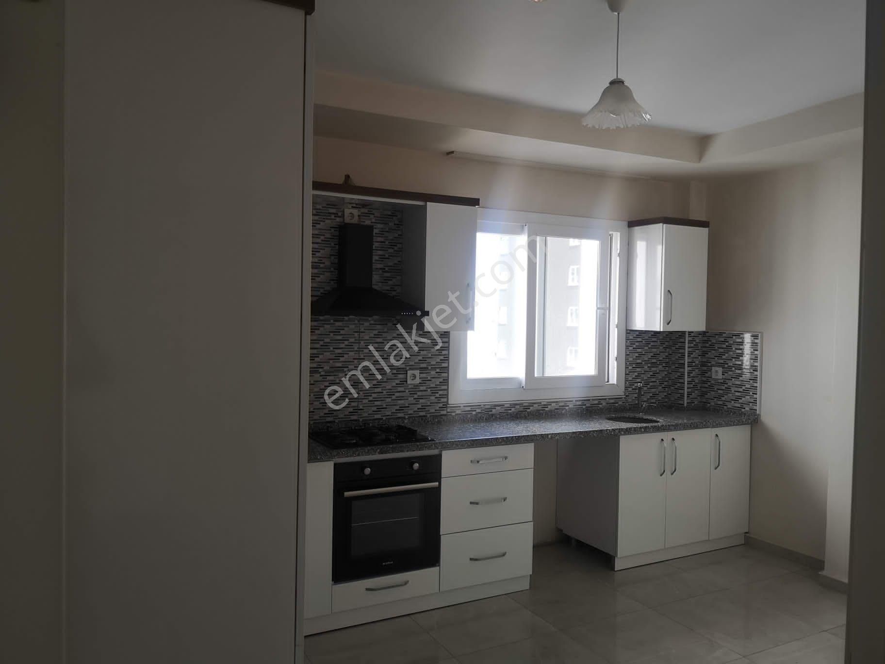 Erdemli Akdeniz Satılık Daire AKDENİZ MAH.3+1  160 M2 SATILIK DAİRE 