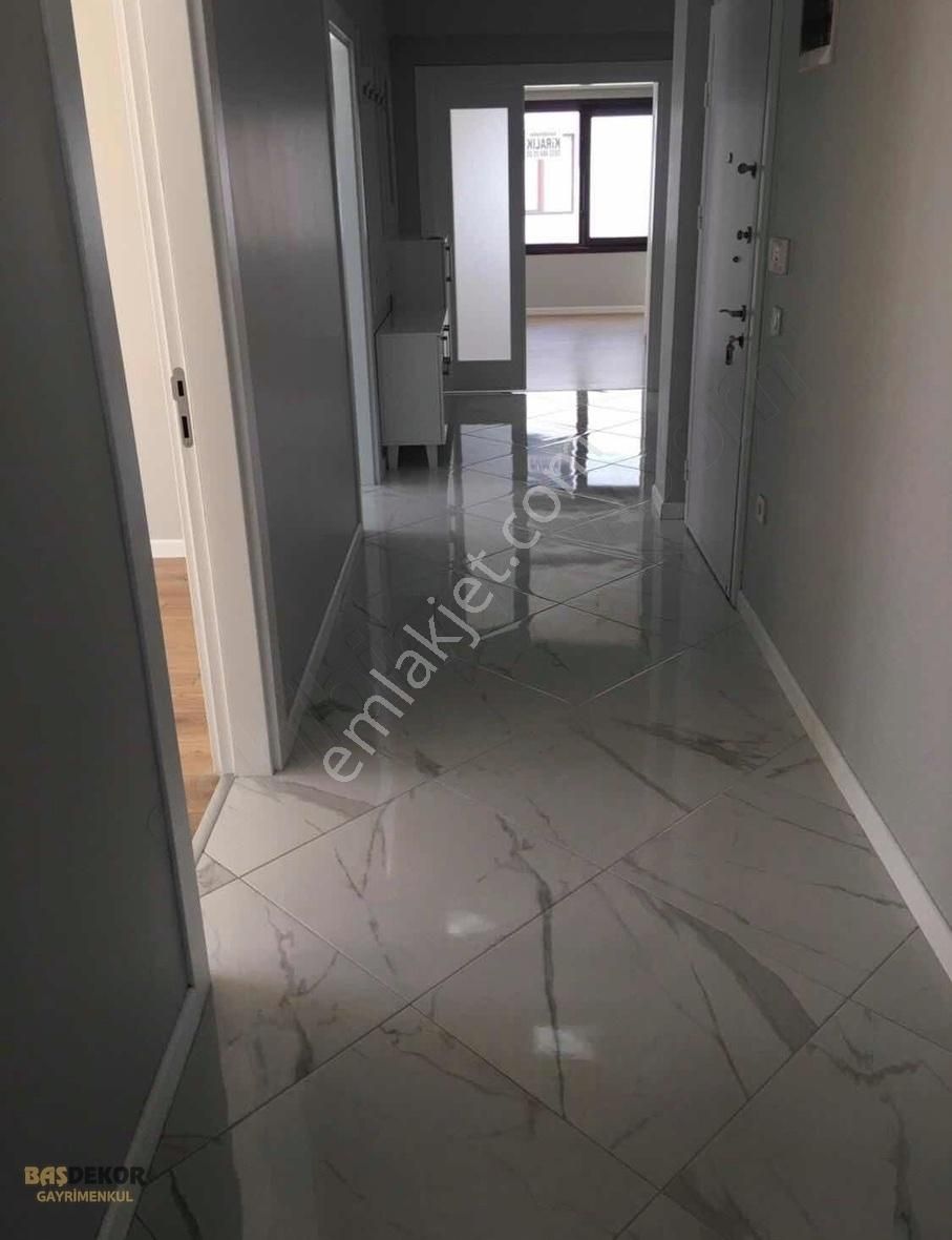 Adapazarı Şeker Kiralık Daire BAŞDEKOR MUZAFFER BAŞARAN dan KİRALIK