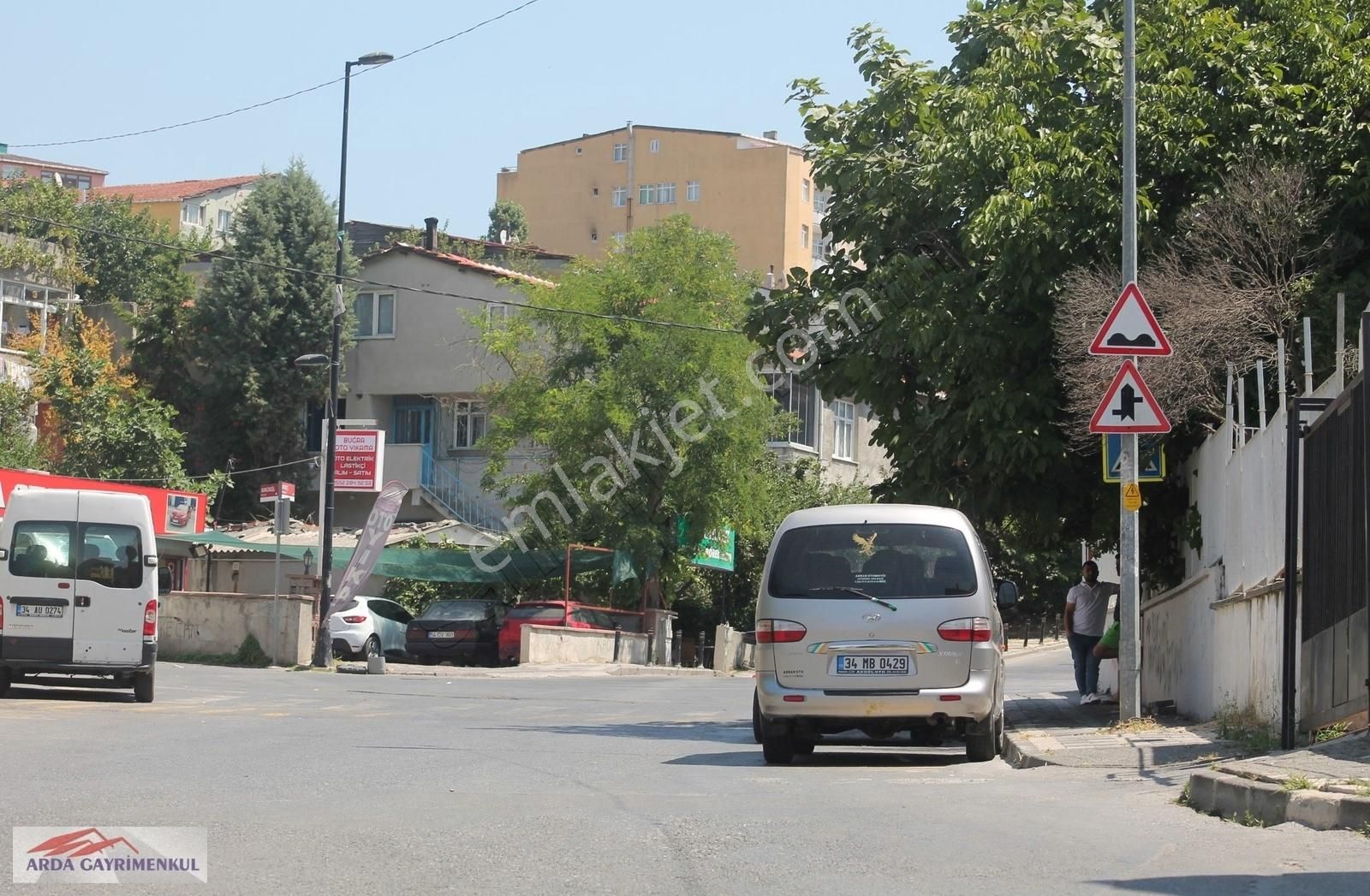 Ümraniye Kazım Karabekir Satılık Ticari İmarlı K. KARABEKİR MH YENİ YAPILAN METRO DURAGINA 100 M MESAFEDE ARSA