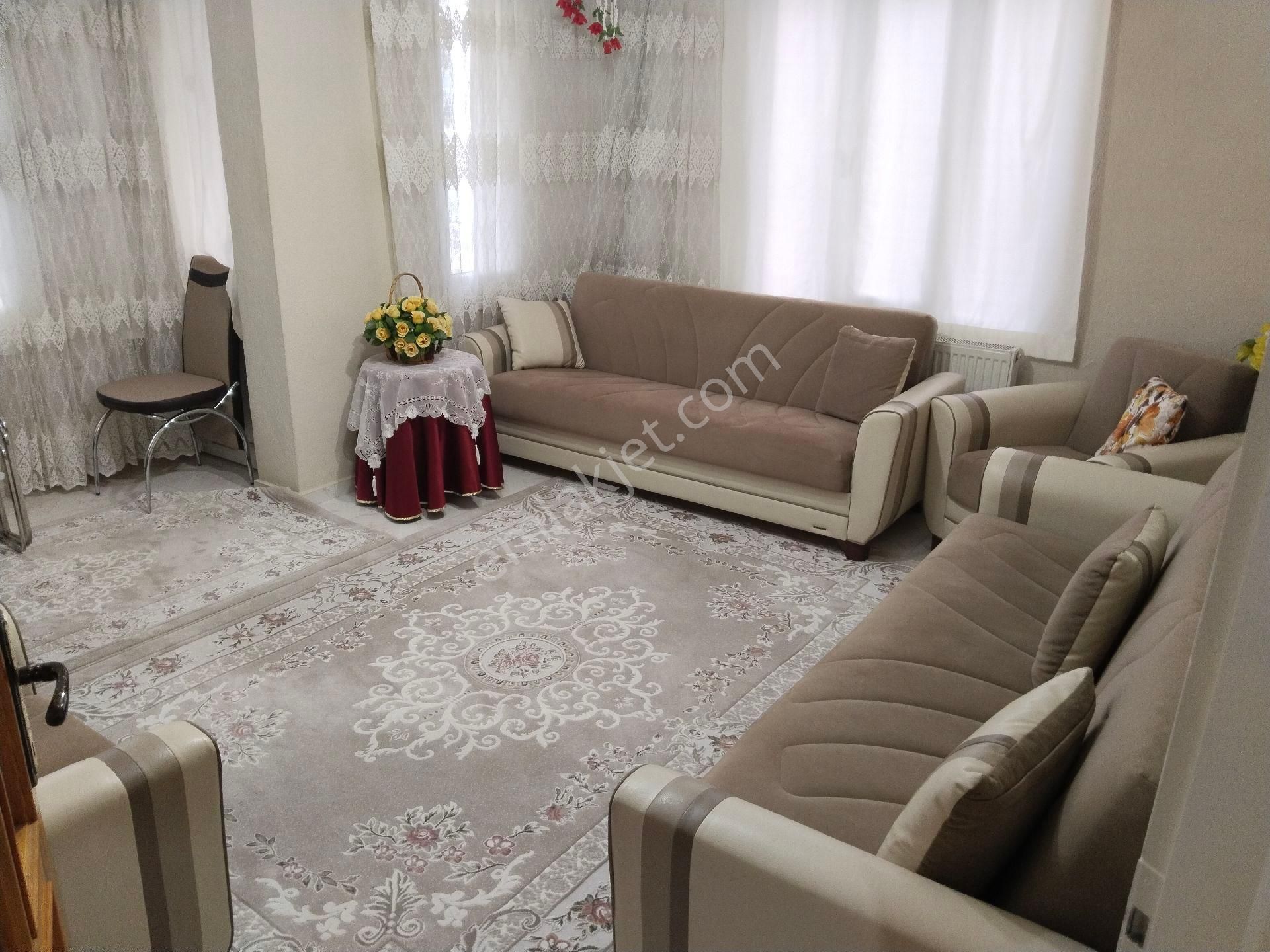 Bergama Maltepe Satılık Daire BERGAMA ŞEHİR MERKEZİNDE DOĞALGAZLI ARA KAT DAİRE SATILIK