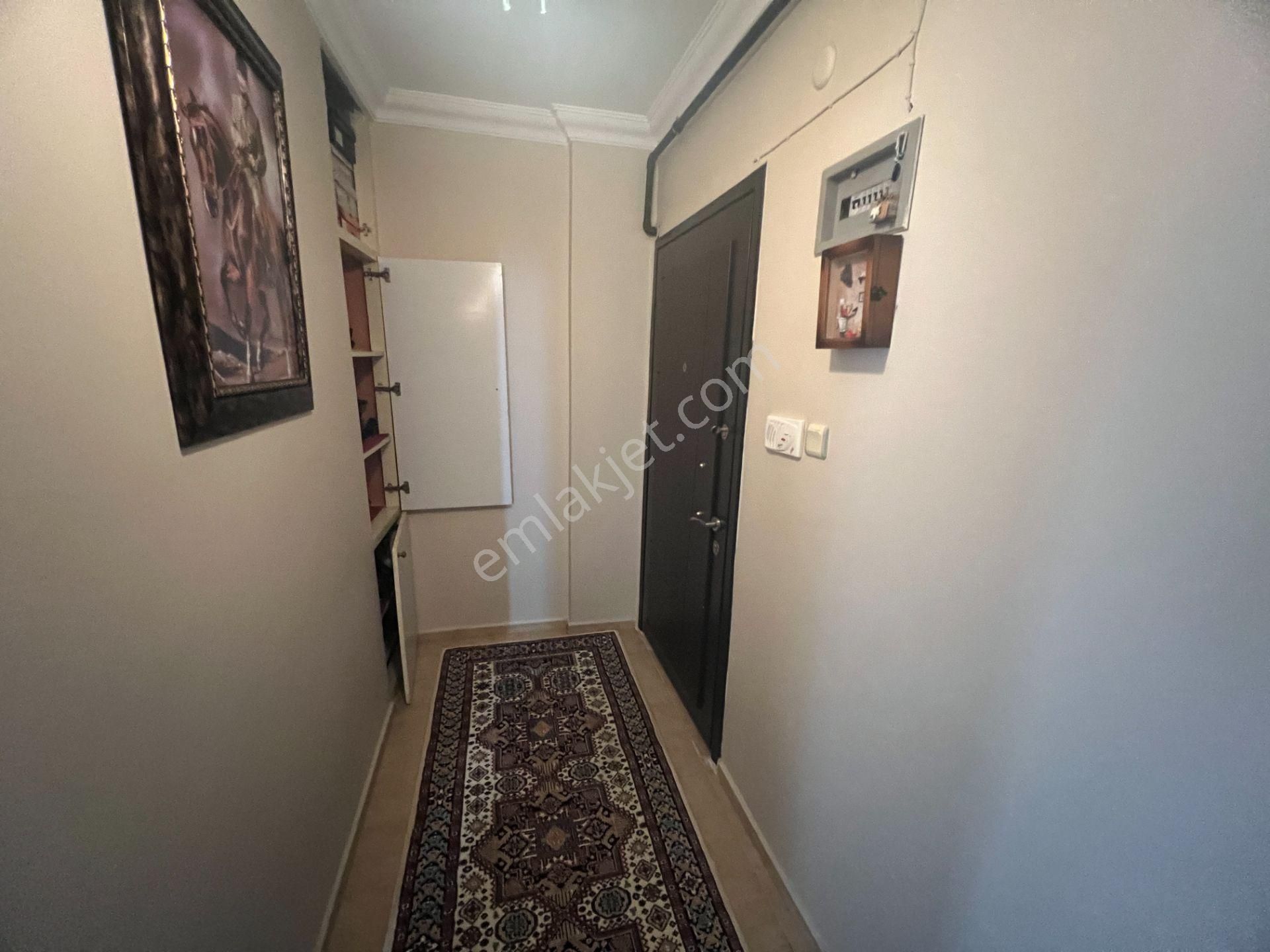 Karşıyaka Goncalar Satılık Daire  KARŞIYAKA NERGİZ DE SATILIK 3+1 DAİRE