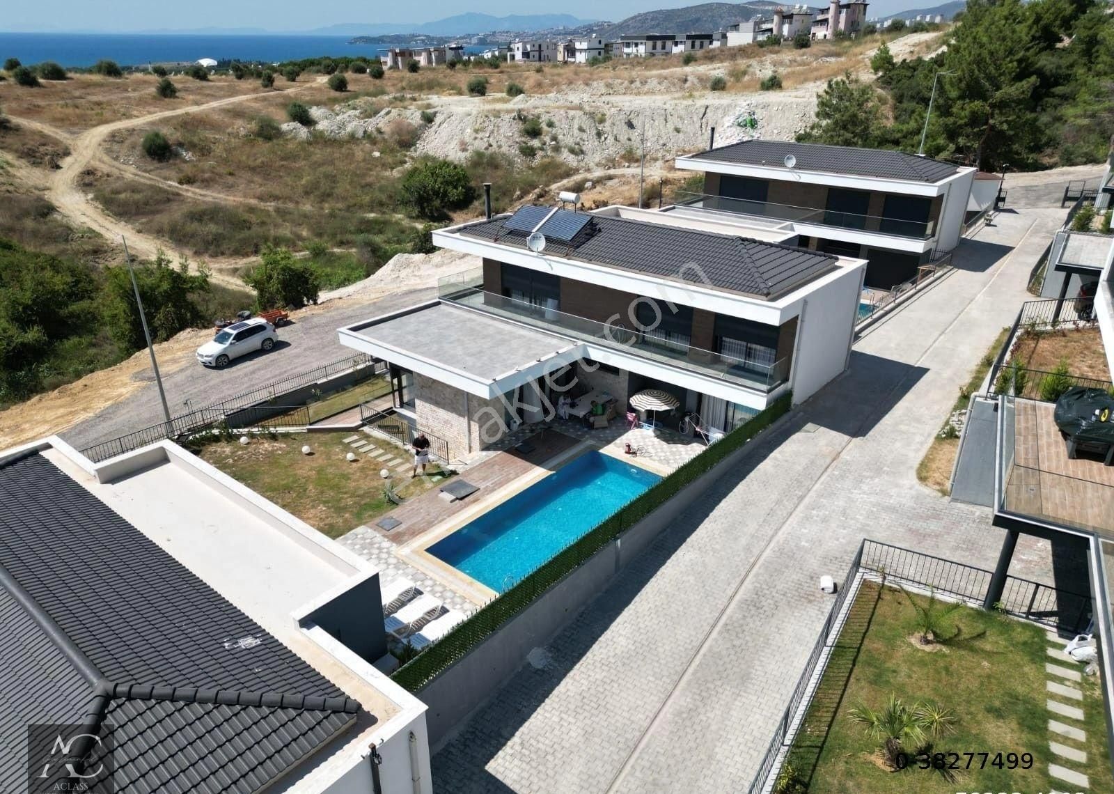 Kuşadası Soğucak Satılık Villa FULL MANZARA-GÜVENLİK-ÖZEL HAVUZ-BAHÇE-OTOPARK-ASANSÖR-660 M2-5+1-ULTRA LÜX- MÜSTAKİL