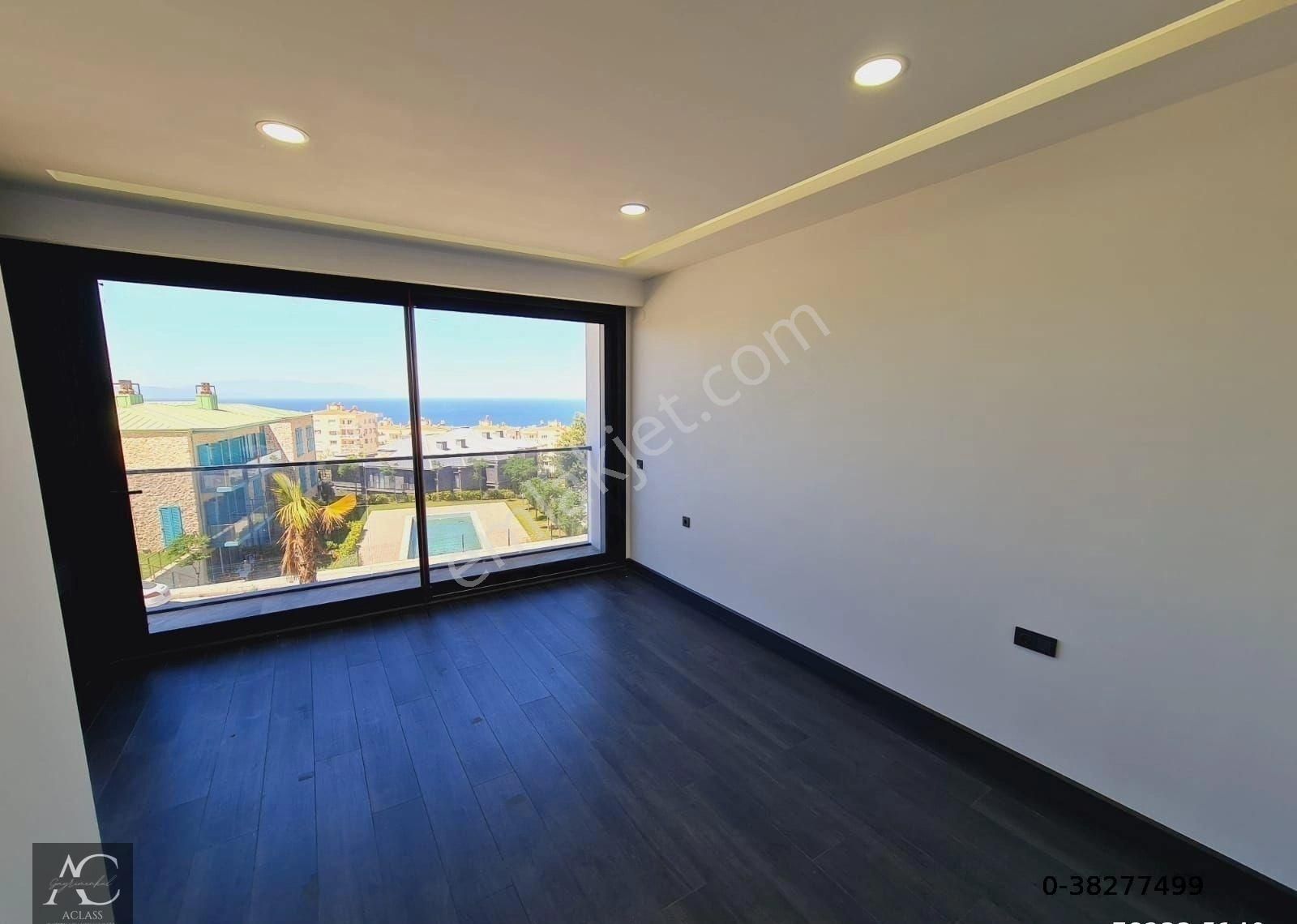 Marinada-manzara-özel Havuz-bahçe-otopark-ultra Lüx-modern-7+1-1000 M2-tamamı Müstakil - Görsel 35