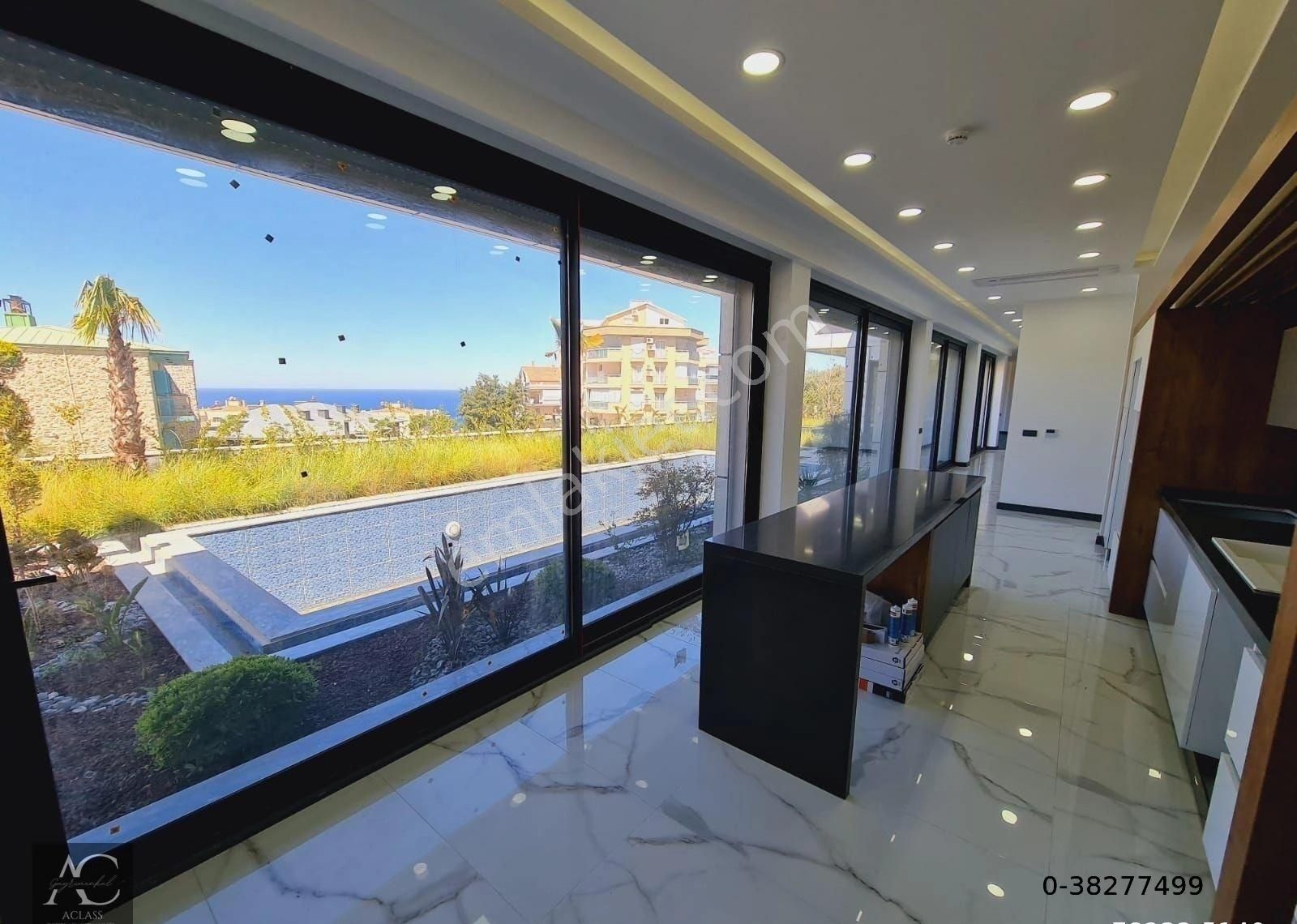 Marinada-manzara-özel Havuz-bahçe-otopark-ultra Lüx-modern-7+1-1000 M2-tamamı Müstakil - Görsel 13