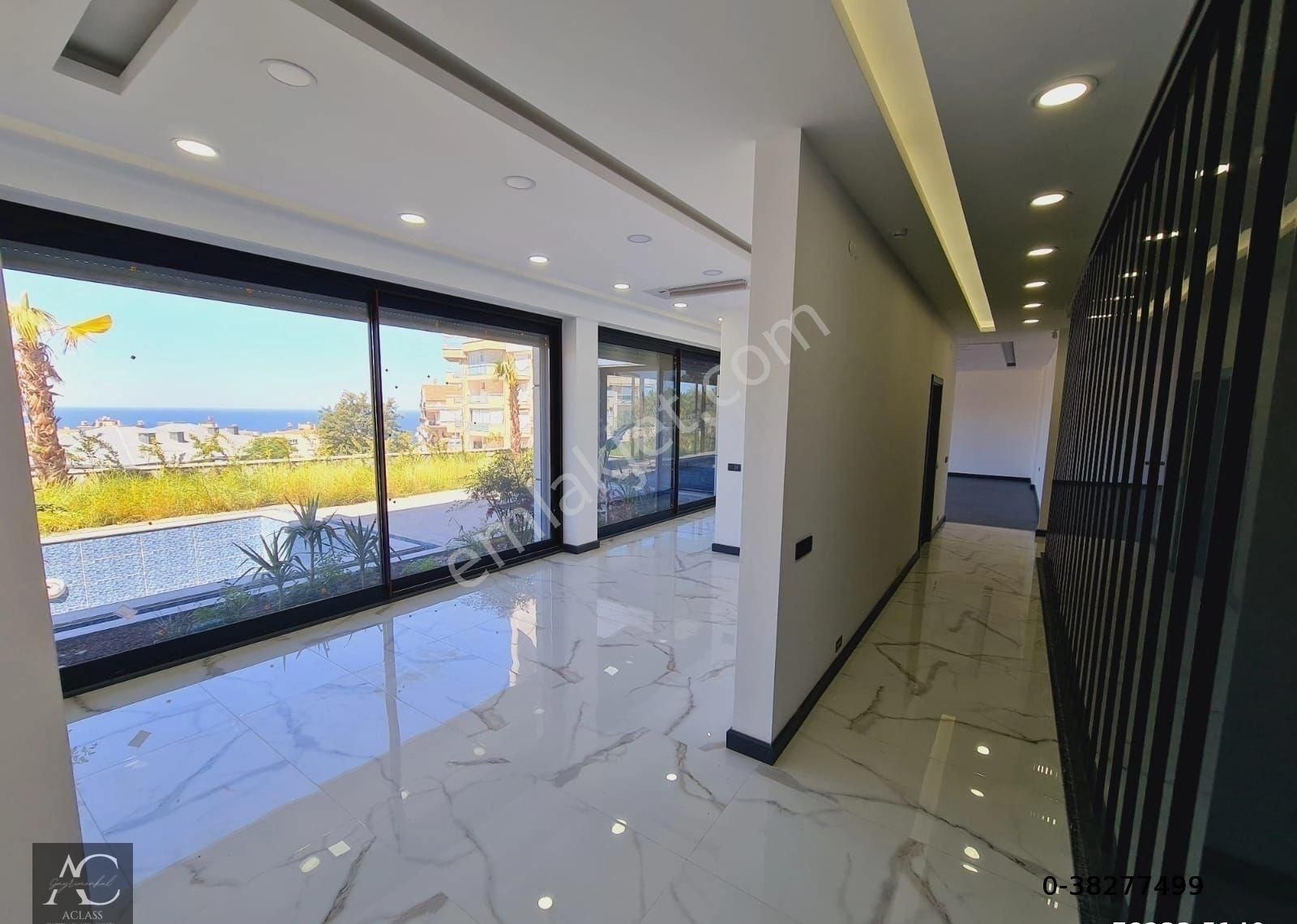 Marinada-manzara-özel Havuz-bahçe-otopark-ultra Lüx-modern-7+1-1000 M2-tamamı Müstakil - Görsel 18