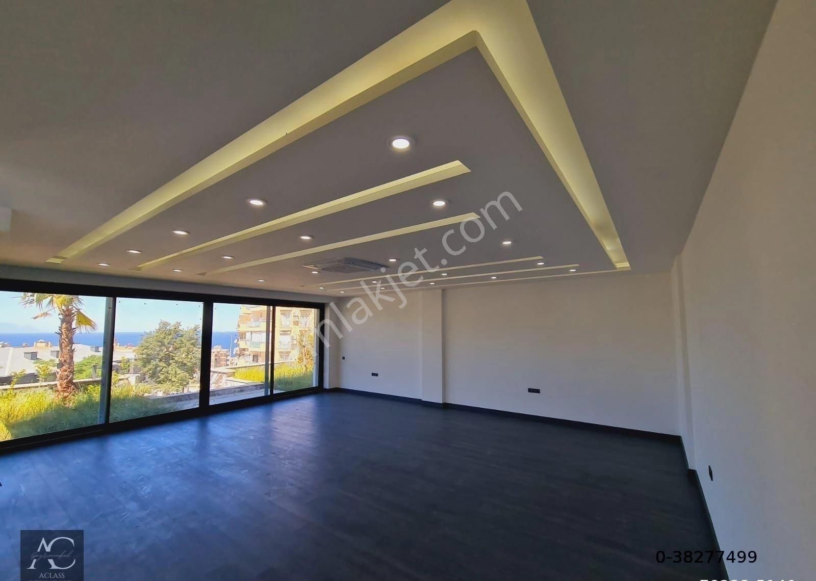 Marinada-manzara-özel Havuz-bahçe-otopark-ultra Lüx-modern-7+1-1000 M2-tamamı Müstakil - Görsel 15