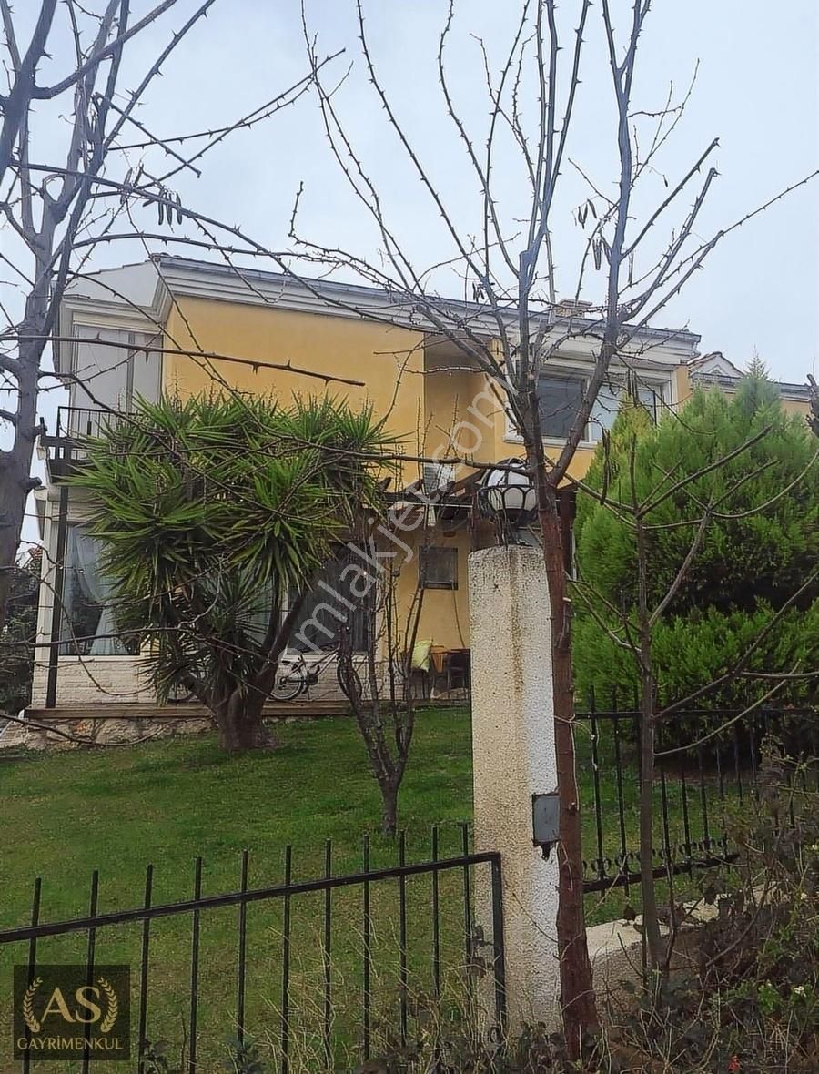 Urla M. Fevzi Çakmak Satılık Villa AS GYD...URLA ZEYTİNALAN'DA HAVUZLU GÜVENLİKLİ SİTE İÇİNDE VİLLA