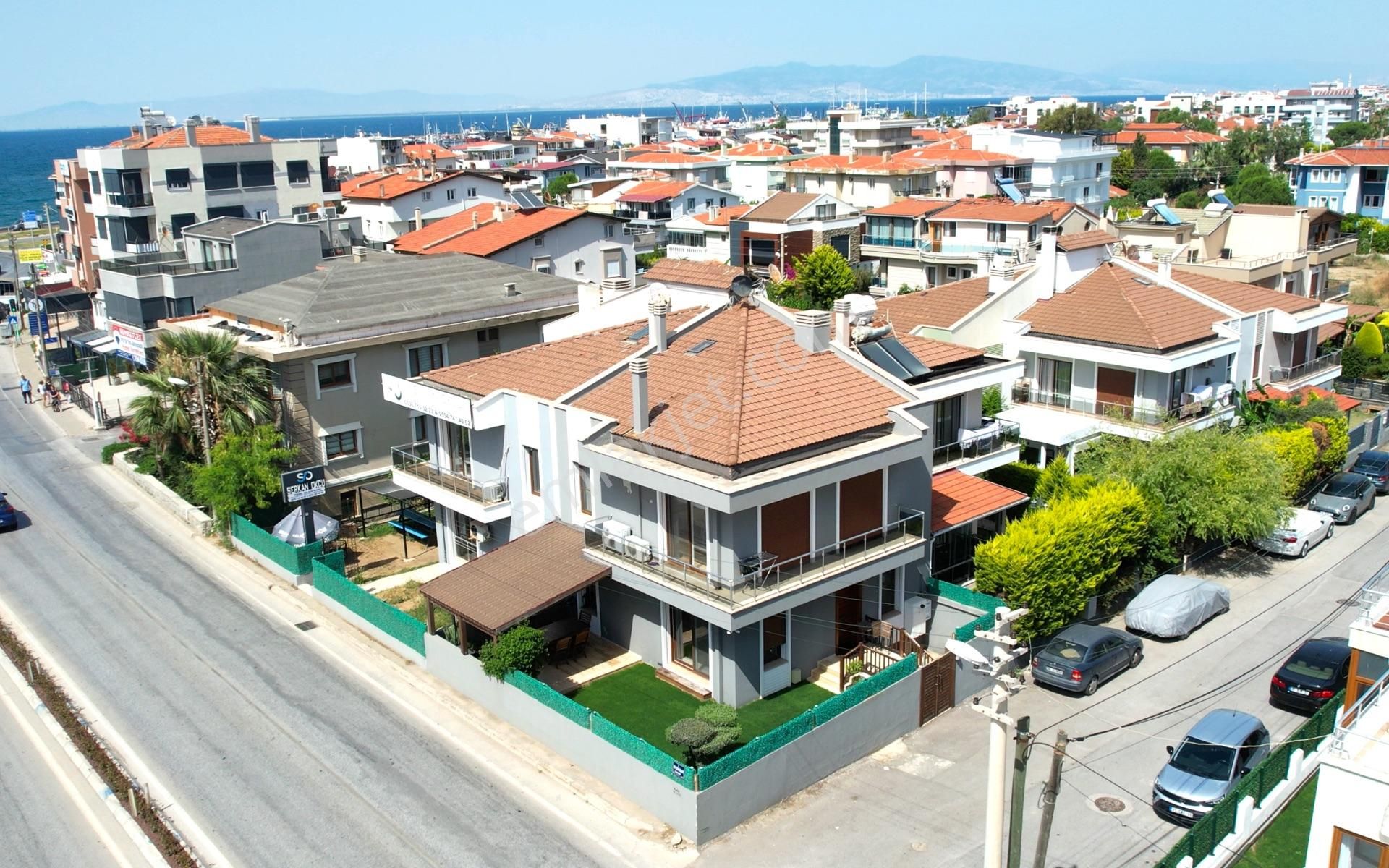 Güzelbahçe Yalı Satılık Villa  Güzelbahçe de Ticari Kullanıma Uygun Cadde Üzeri Satılık Villa