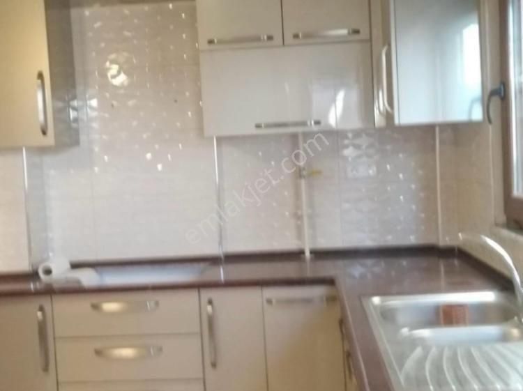 Cumhuriyet Mahallesi 3+1 Doğal Gazlı Kiralık Daire - Görsel 2