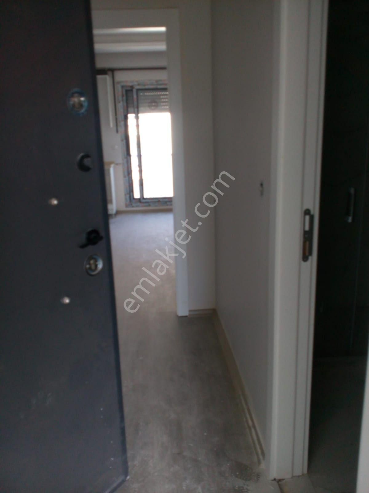 Menderes Turyap'tan Cüneytbey Mh. 1+1 Kiralık Daire - Görsel 8