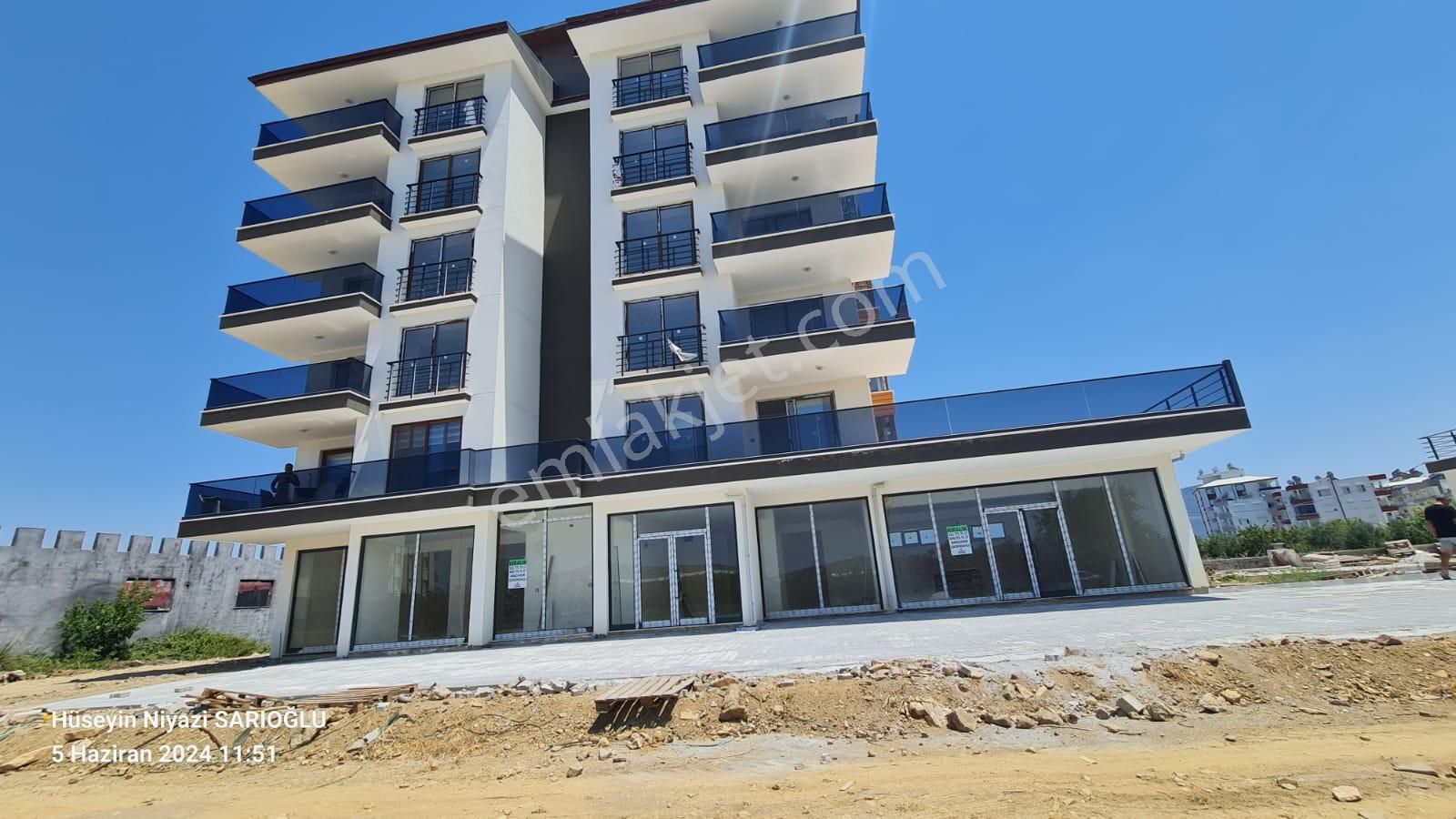 Anamur İskele Kiralık Dükkan & Mağaza ANCHOR GAYRİMENKUL'DEN İSKELE YOLUNA CEPHELİ  KURUMSALA KİRALIK DÜKKAN