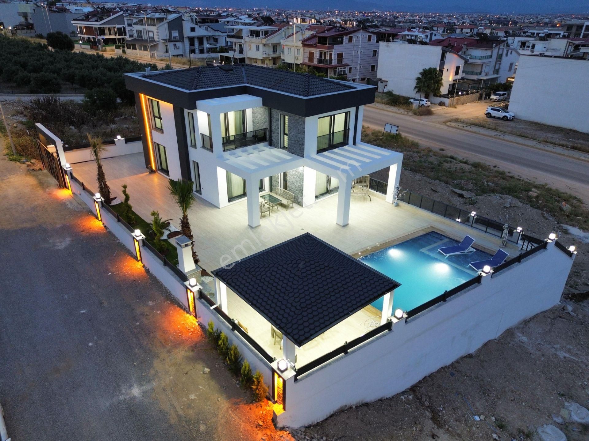 Didim Hisar Satılık Villa  AYDIN DİDİM 500 m2 ARSA İÇİNDE 4+1 FUL EŞYALI HAVUZLU SAUNALI HAMAMLI JAKUZİLİ AKILLI SİSTEM VİLLA