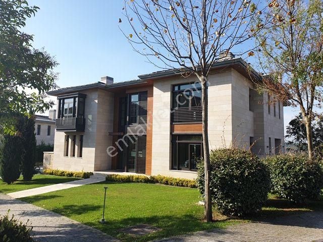 Sarıyer Uskumruköy Kiralık Villa  NOKTA'DAN ORMANADA H-480 ÖZEL HAVUZLU 7+1 LÜKS VİLLA