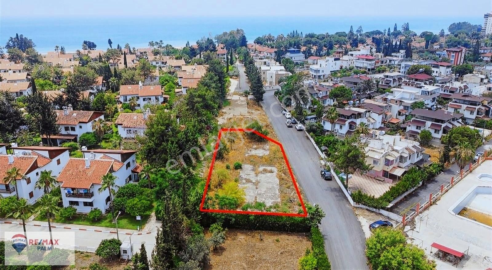 Erdemli Kargıpınarı Satılık Villa İmarlı REMAX PALM'DEN ERDEMLİ KARGIPINARI'NDA TTA'YA UYGUN 930 M2 ARSA