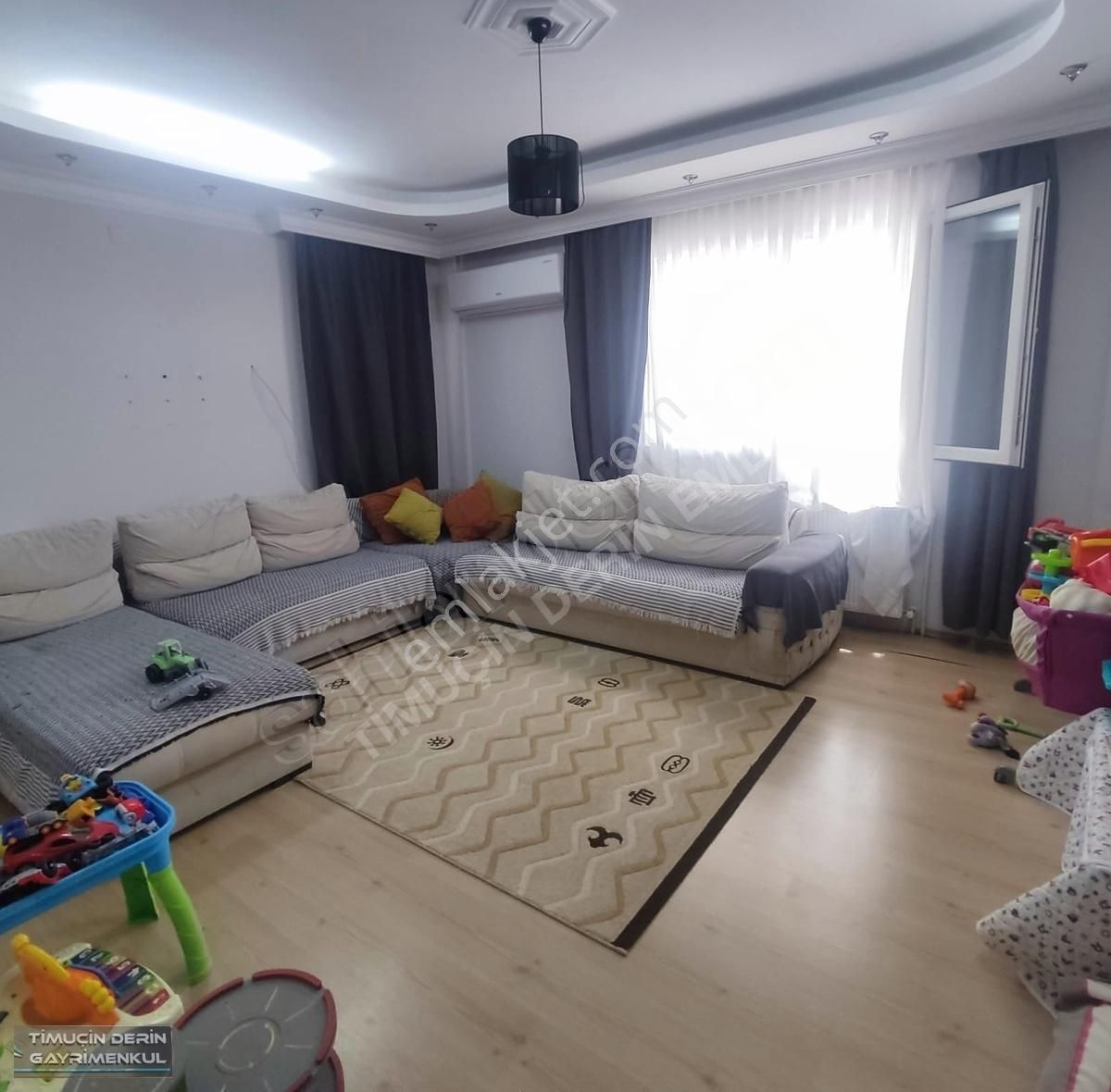 Balçova Korutürk Satılık Daire BALÇOVA EKONOMİ UNİV. VE 9 EYLÜL HST. YAKINI 2+1 SATILIK DAİRE