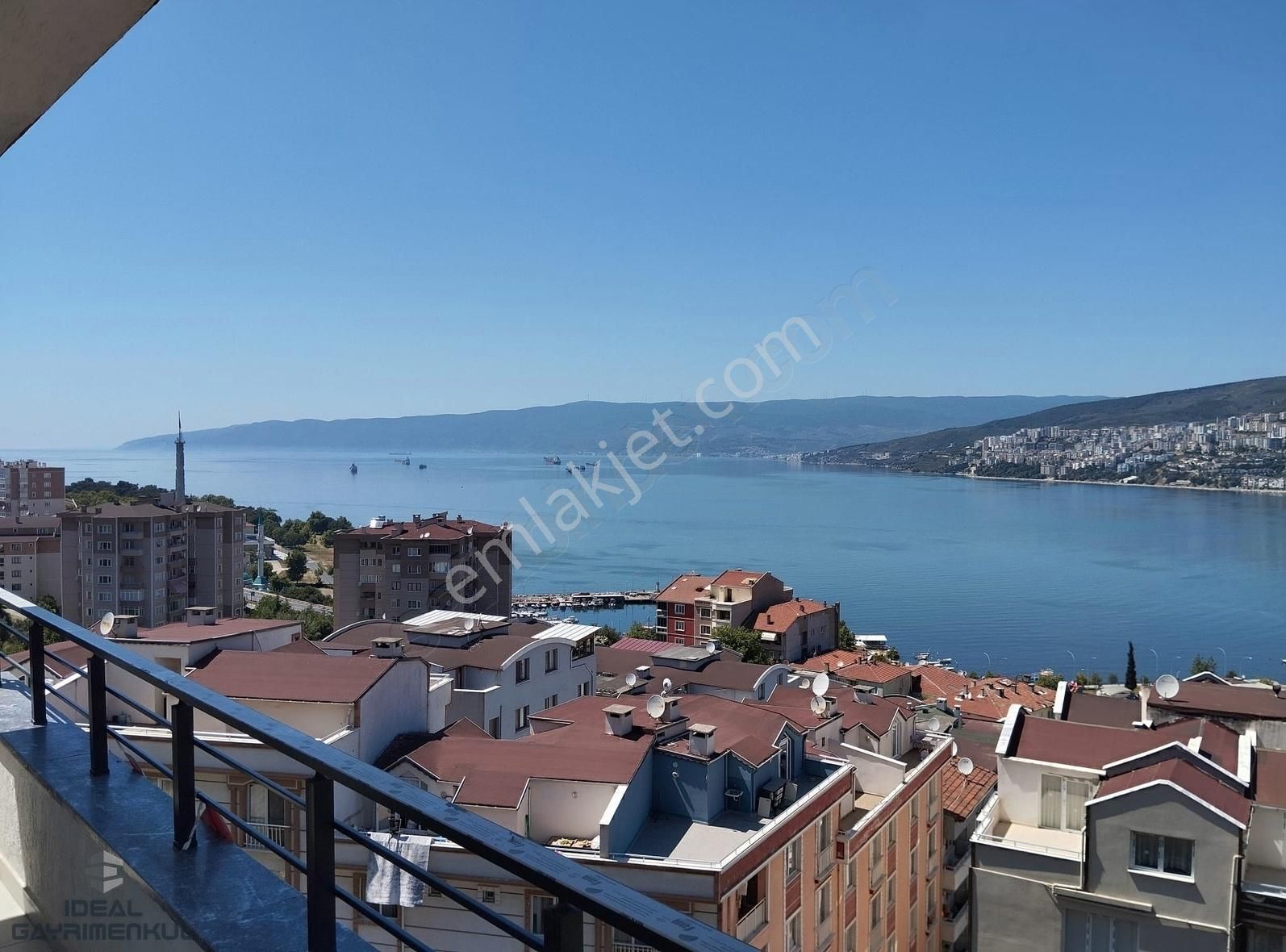 Gemlik Hisar Satılık Daire İDEAL'den 5+1 Panoramik Deniz Manzaralı 3 Cepheli Dubleks