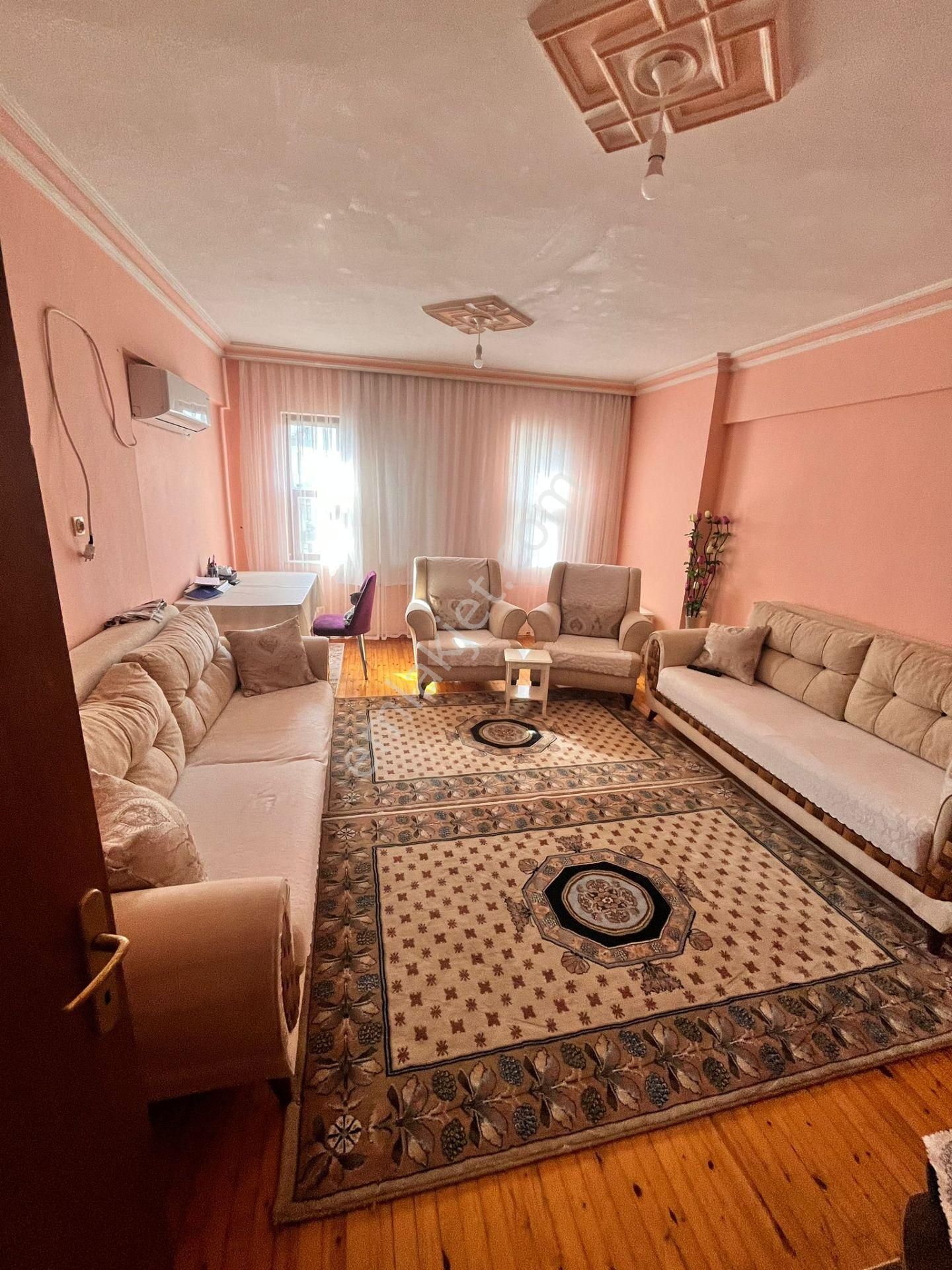 Muratpaşa Kızıltoprak Satılık Daire  MEVLANA CAD. 3+1  SATILIK DAİRE