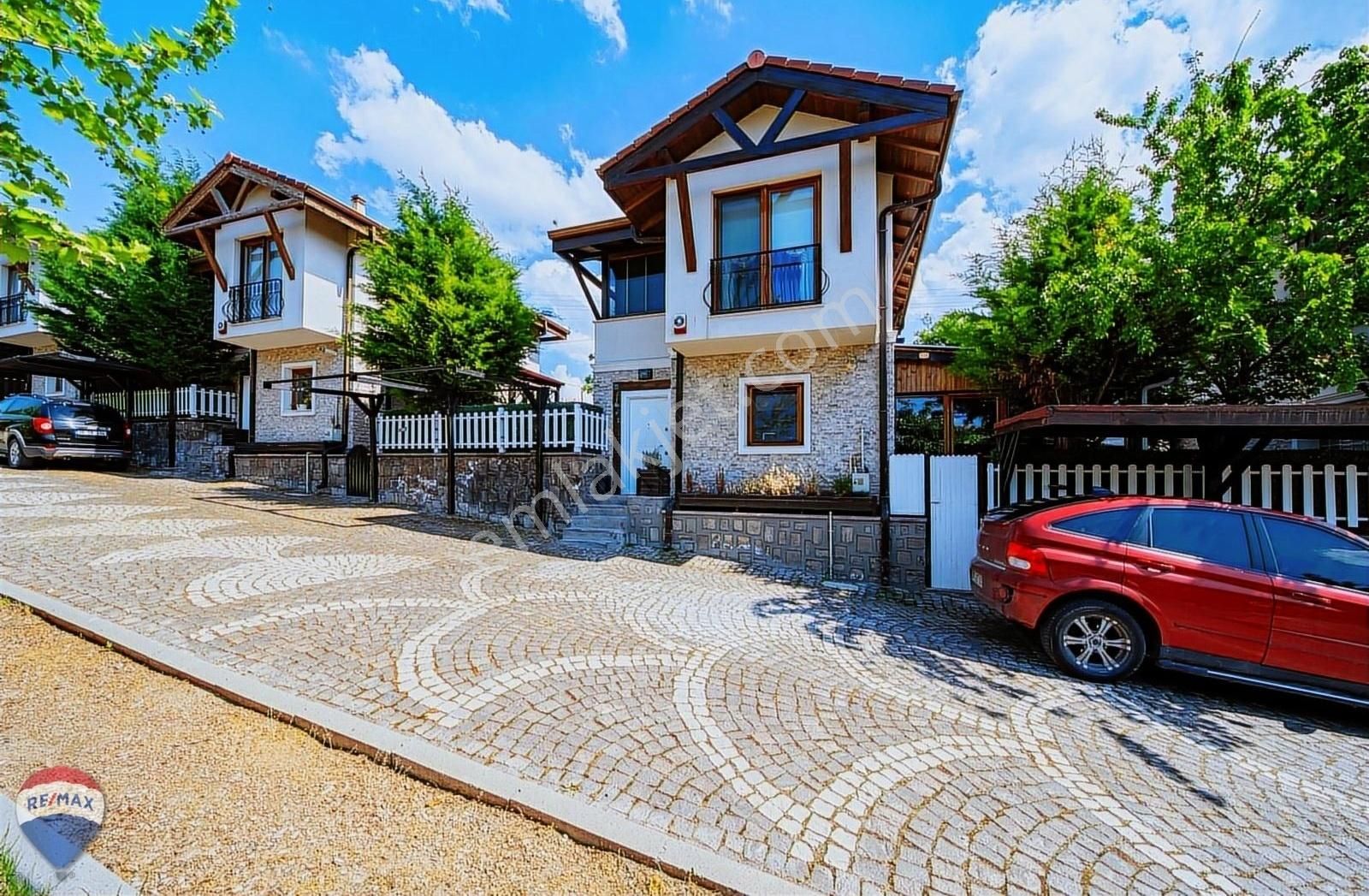Melikgazi Becen Satılık Villa EŞYALI 3+1 VİLLA SİTENİN EN BÜYÜĞÜ