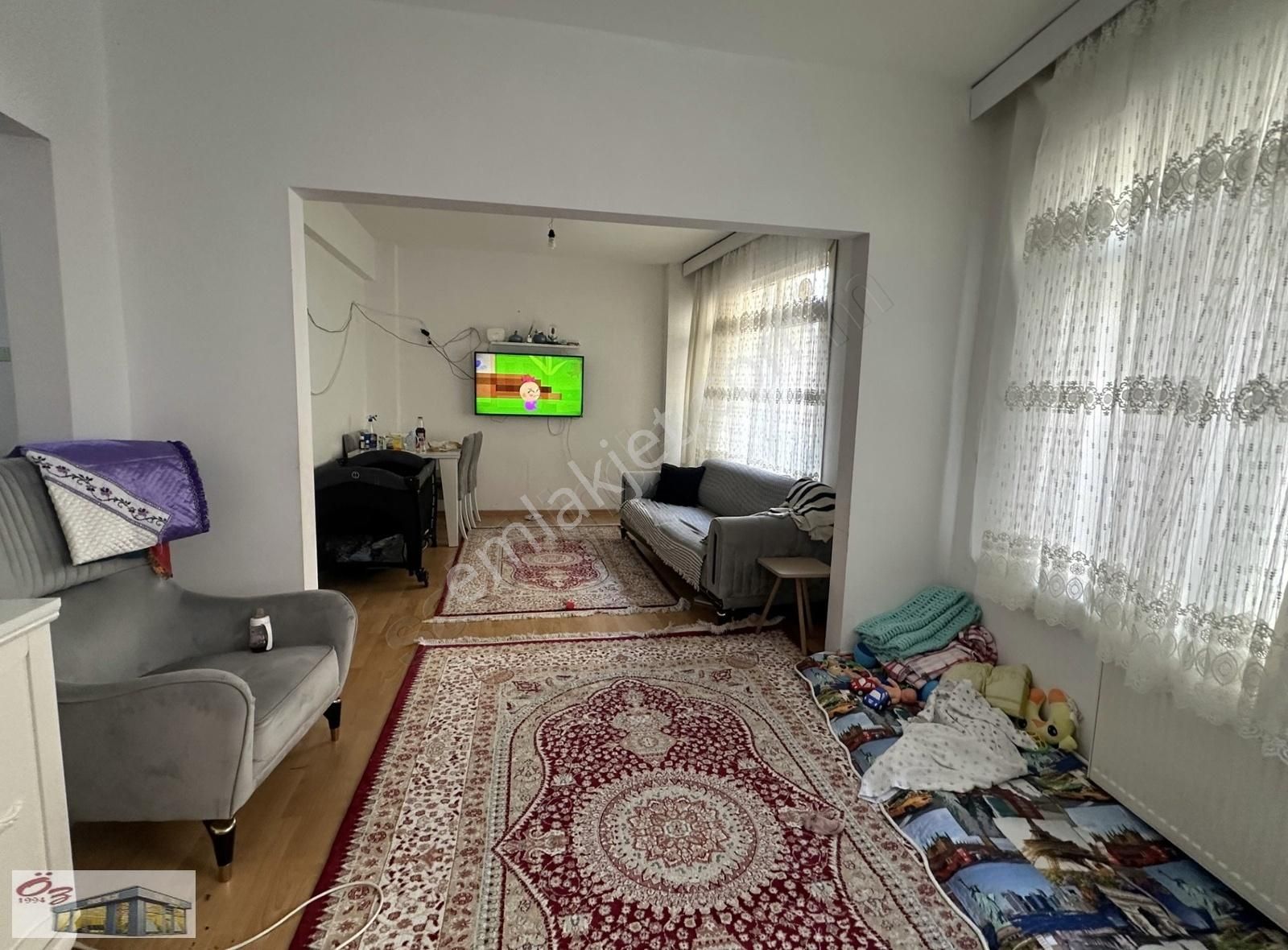 Üsküdar Murat Reis Satılık Daire BAĞLARBAŞI MERKEZDE 1. KAT 2+1 SATILIK DAİRE