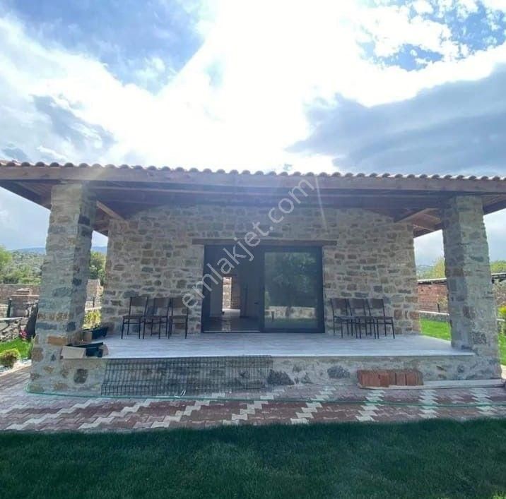 Nazilli Yazırlı Mahallesinde Müstakil Özel Taş Ev 3+1 - Görsel 26