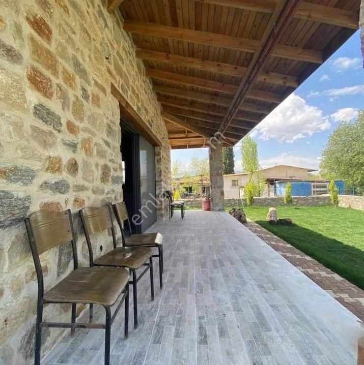 Nazilli Yazırlı Mahallesinde Müstakil Özel Taş Ev 3+1 - Görsel 6