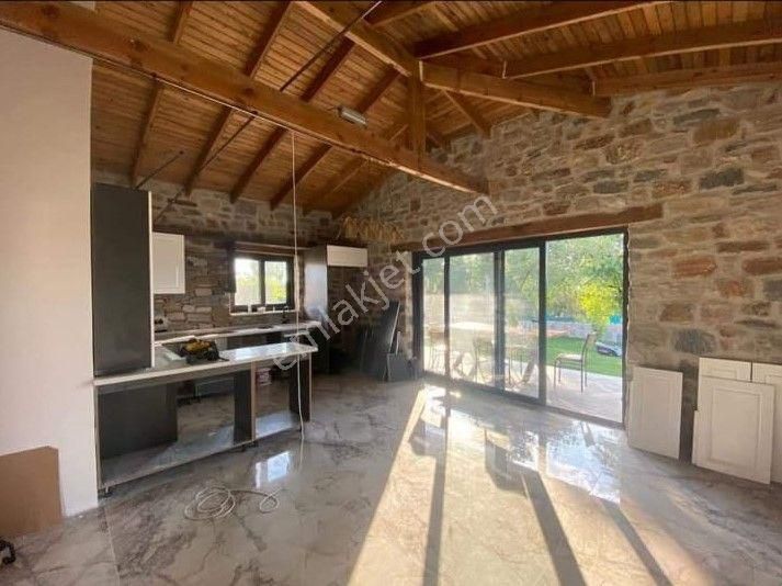 Nazilli Yazırlı Mahallesinde Müstakil Özel Taş Ev 3+1 - Görsel 9