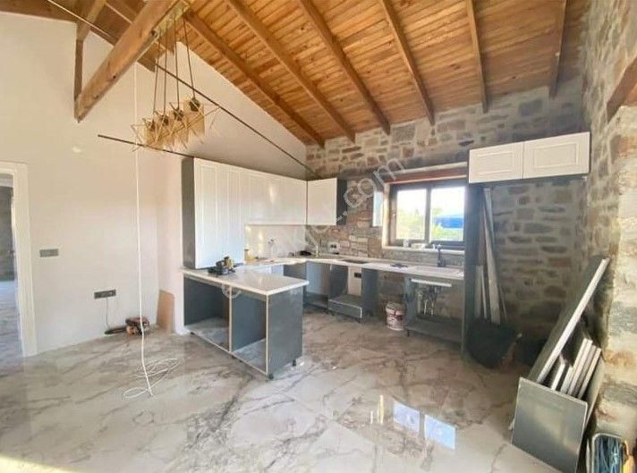 Nazilli Yazırlı Mahallesinde Müstakil Özel Taş Ev 3+1 - Görsel 10