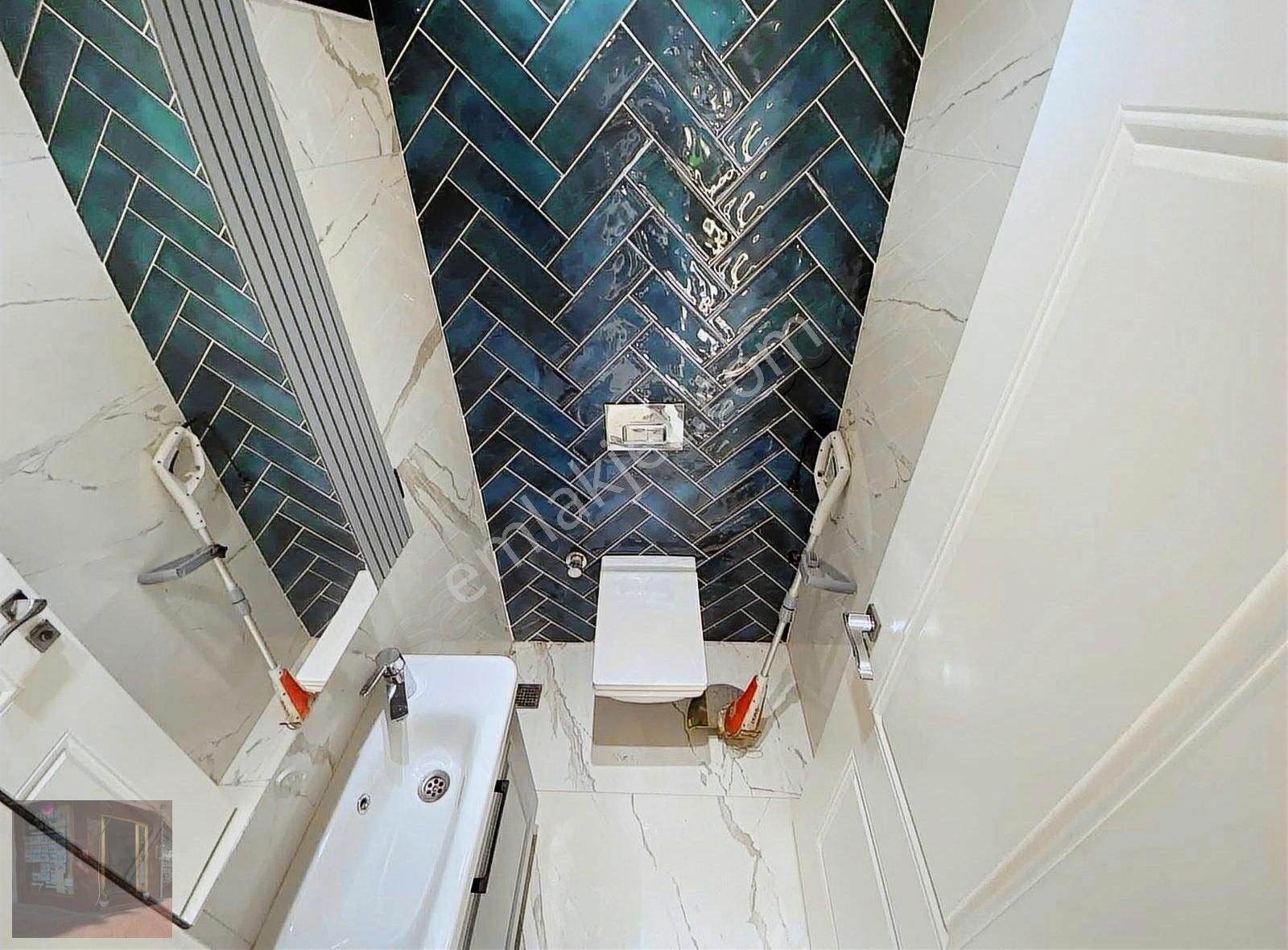 Güçlü Kardeşler Altınoluk Merkezde 4+1 Tam Müstakil Lüks Villa - Görsel 10