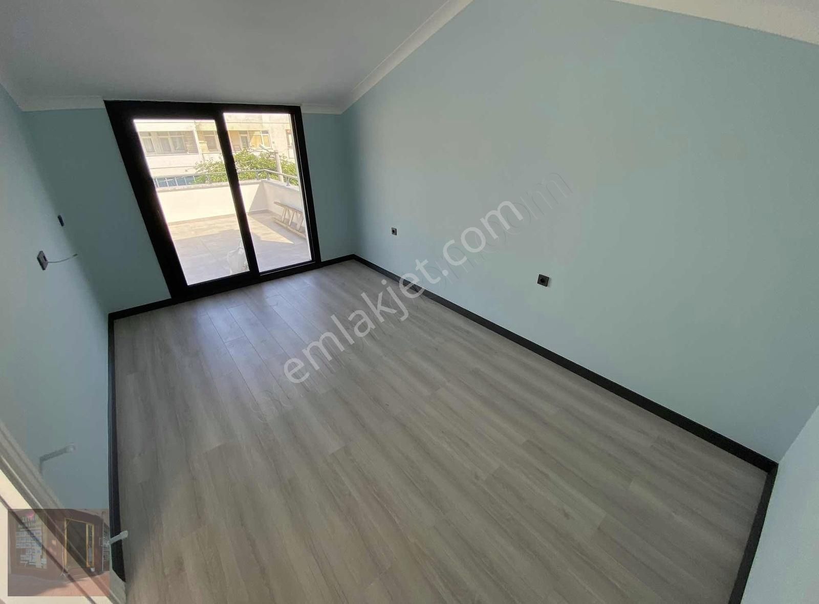 Güçlü Kardeşler Altınoluk Merkezde 4+1 Tam Müstakil Lüks Villa - Görsel 16