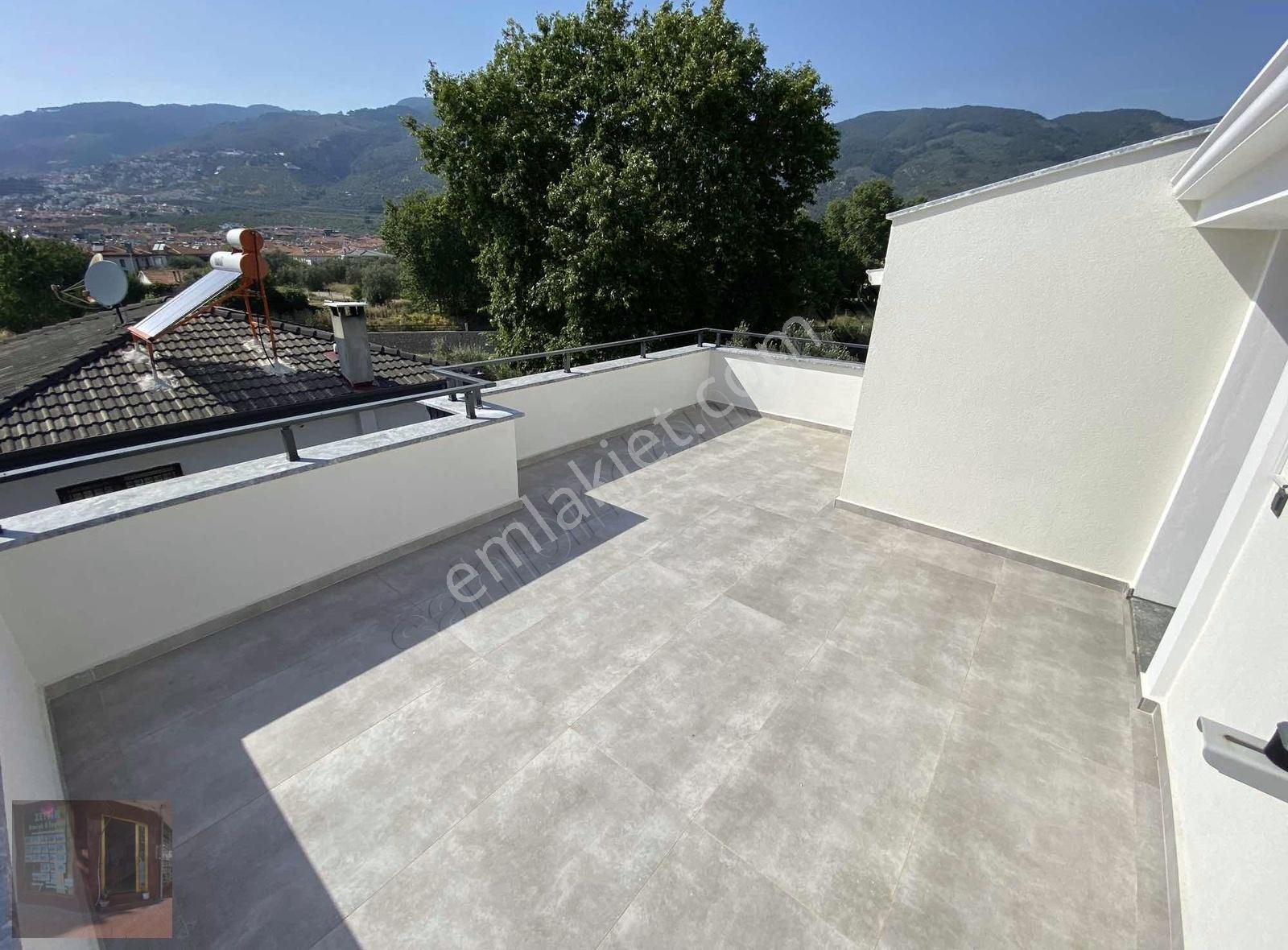 Güçlü Kardeşler Altınoluk Merkezde 4+1 Tam Müstakil Lüks Villa - Görsel 26