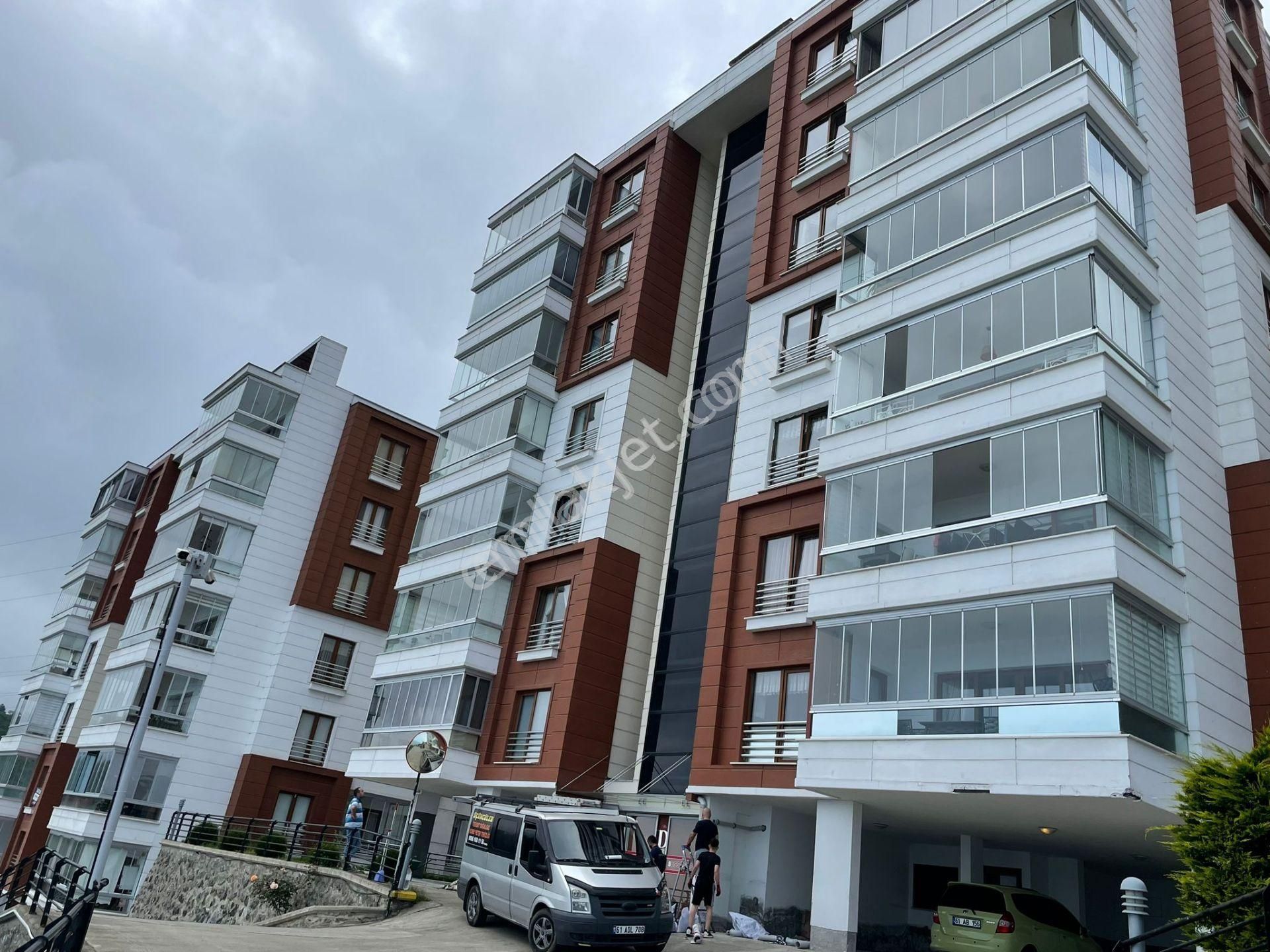 Akçaabat Yıldızlı Satılık Daire  TRABZON YILDIZLI SİTE İÇERİSİNDE SATILIK DAİRE