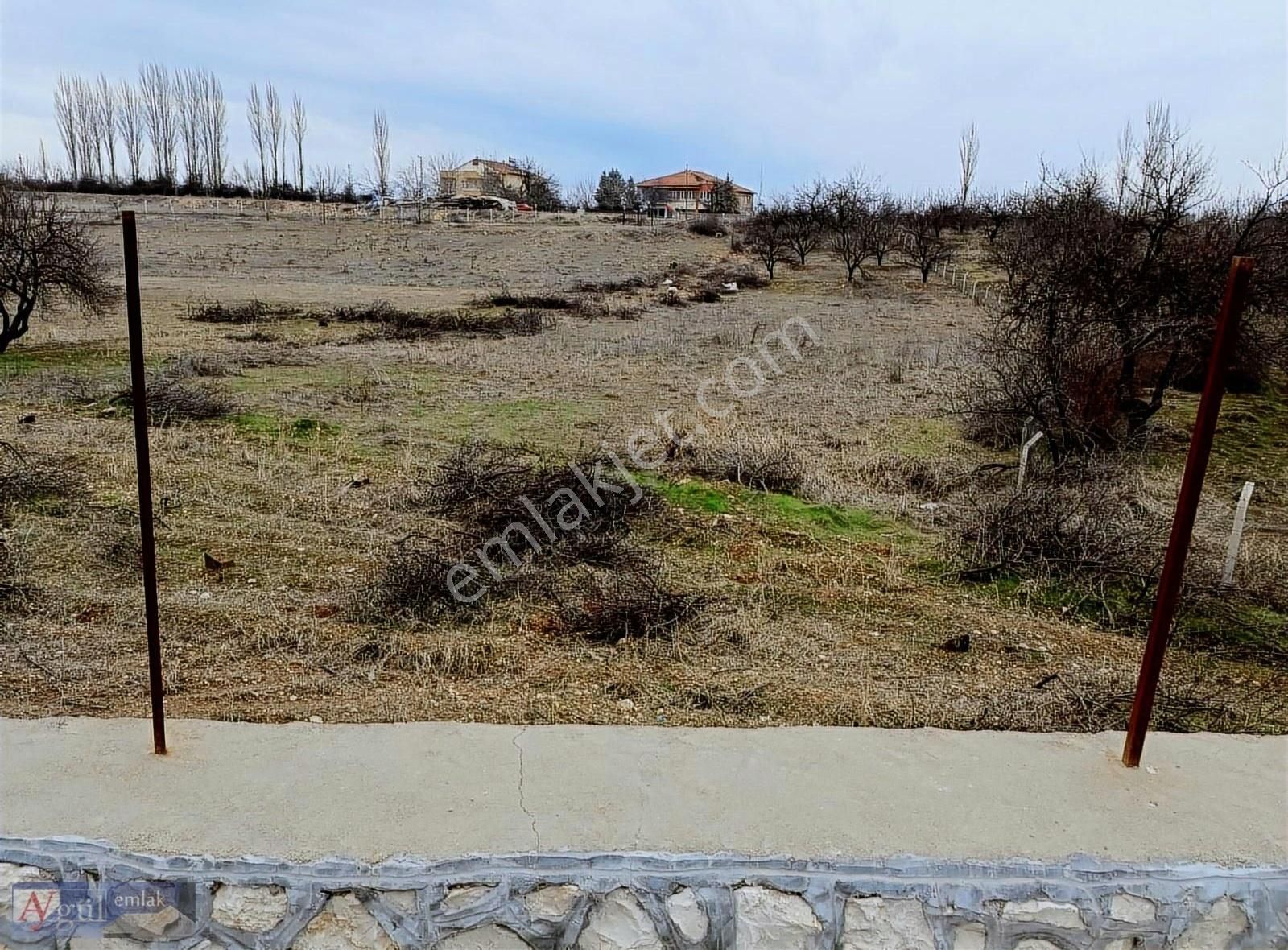 Yeşilyurt Samanköy Satılık Ticari İmarlı AYGÜL EMLAK TAN YEŞİLTEPE SAMANKÖY YOLUNDA 1690 M2 SATILIK ARSA