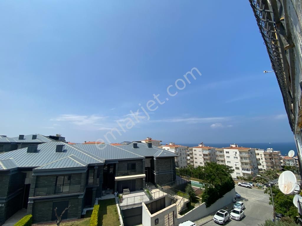 Kuşadası Türkmen Satılık Daire  KUŞADASI MARİNA BÖLGESİNDE DENİZ MANZARALI 1+1 SATILIK DAİRE